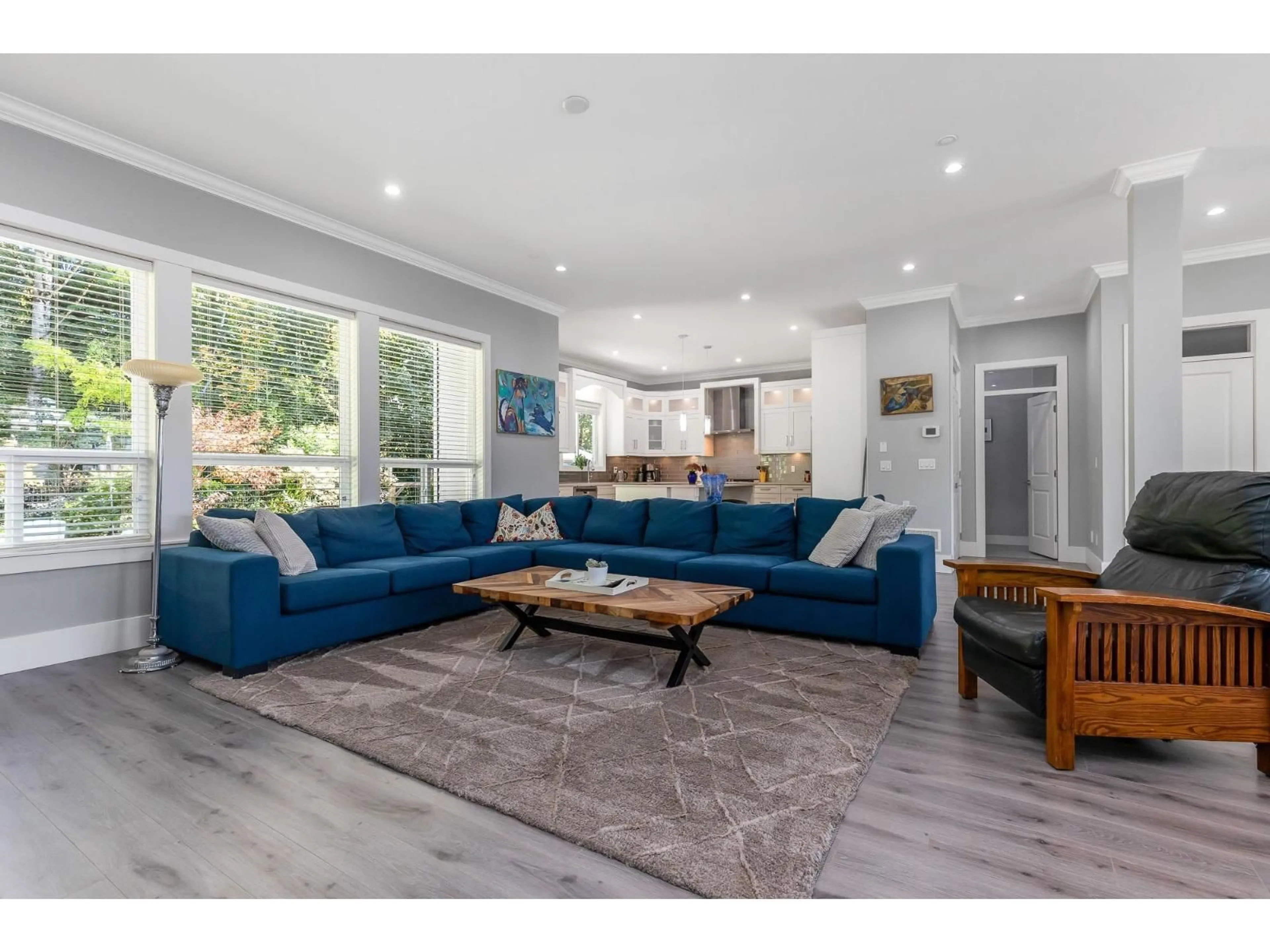 Living room with furniture, unknown for 4478 FARINA, Abbotsford British Columbia V3G0E8