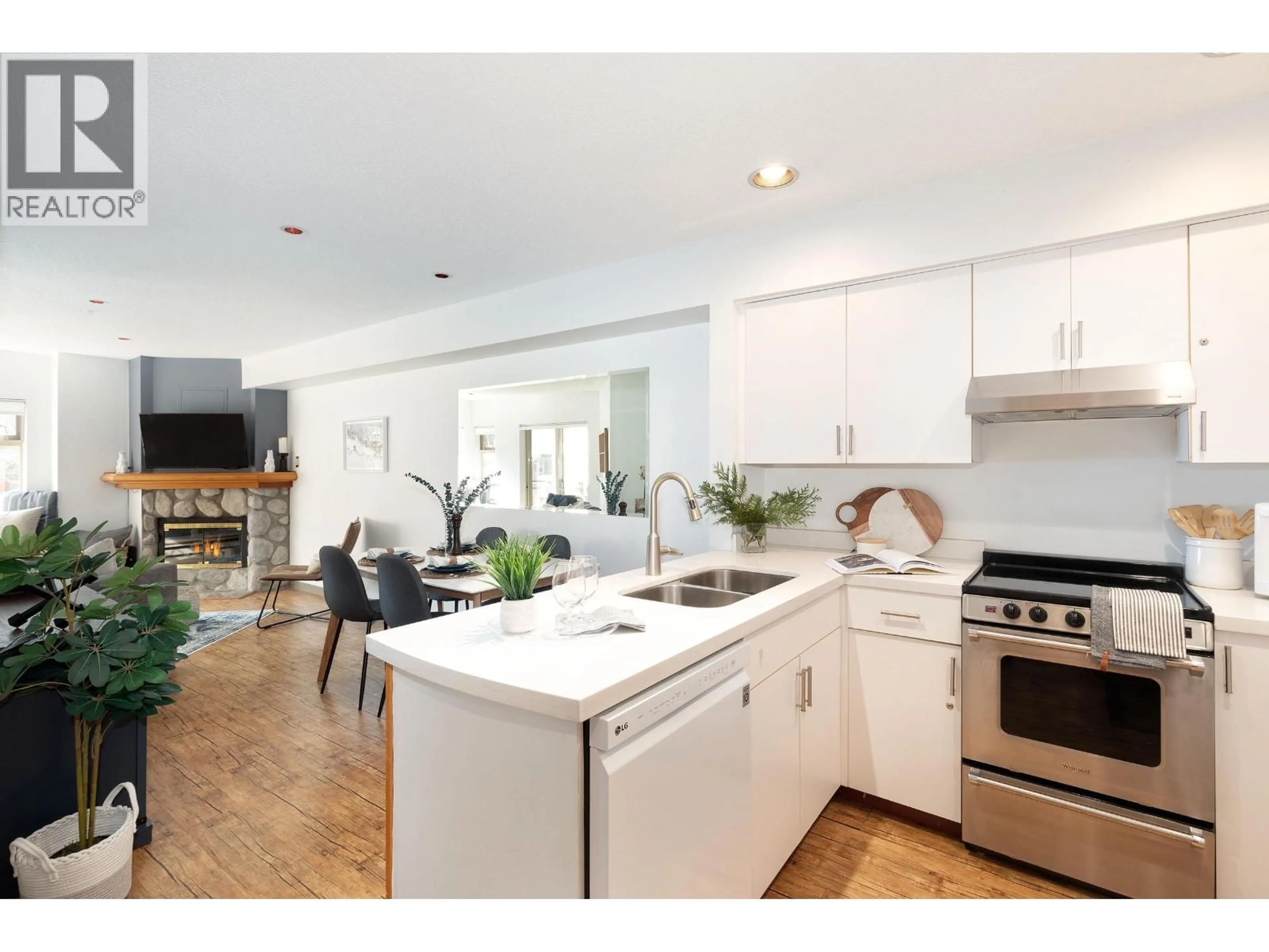 Open concept kitchen, unknown for 212 - 2050 LAKE PLACID ROAD, Whistler British Columbia V8E0A8