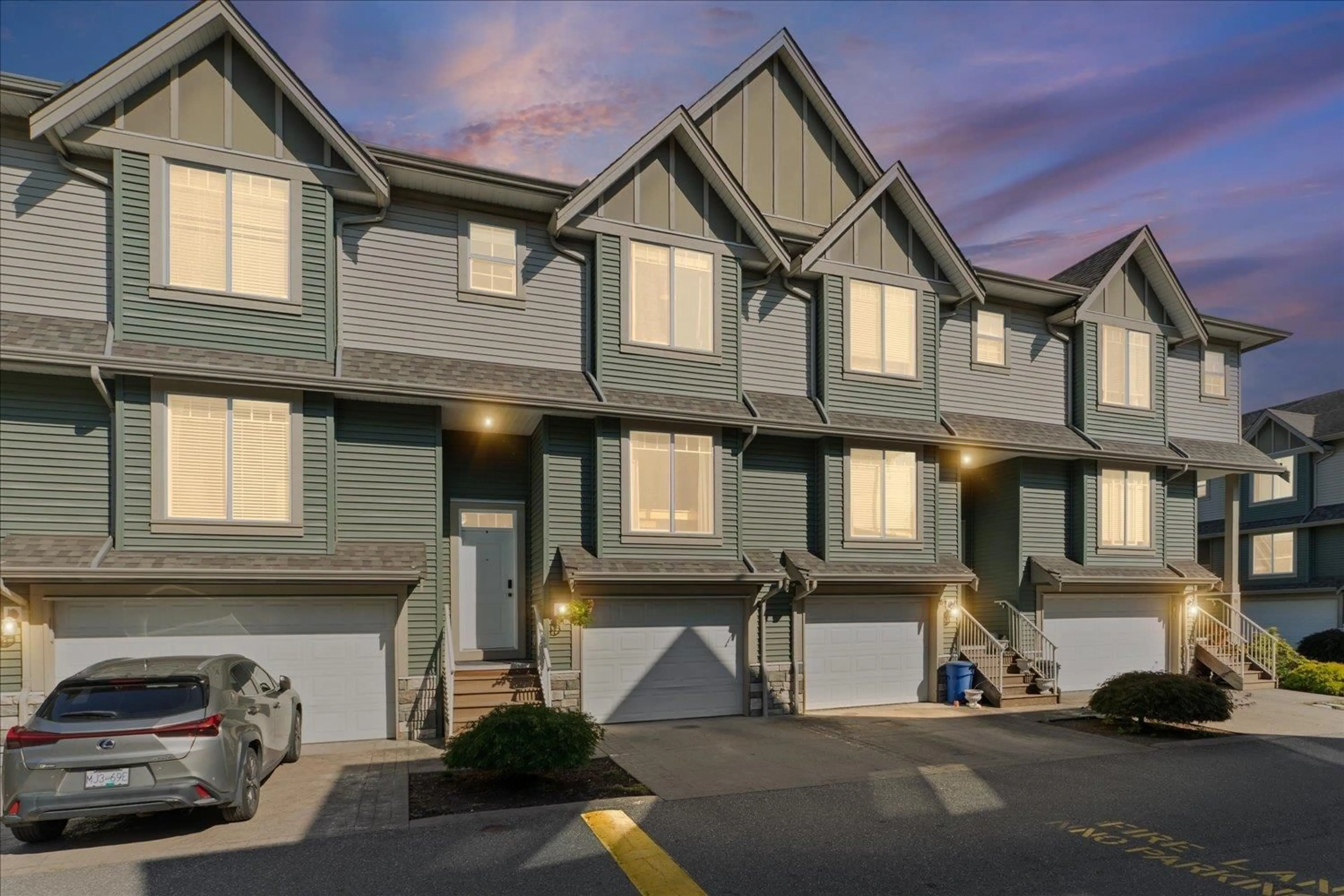 Unknown for 14 - 6498 SOUTHDOWNE PLACE, Chilliwack British Columbia V2R0K3