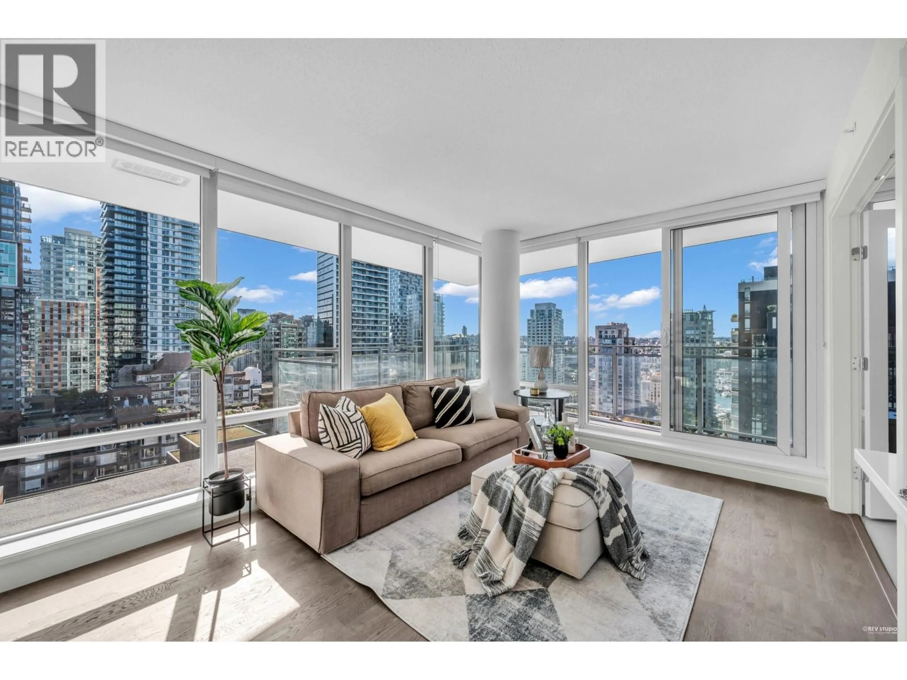 Living room with furniture, unknown for 1606 - 1009 HARWOOD STREET, Vancouver British Columbia V6E0C2