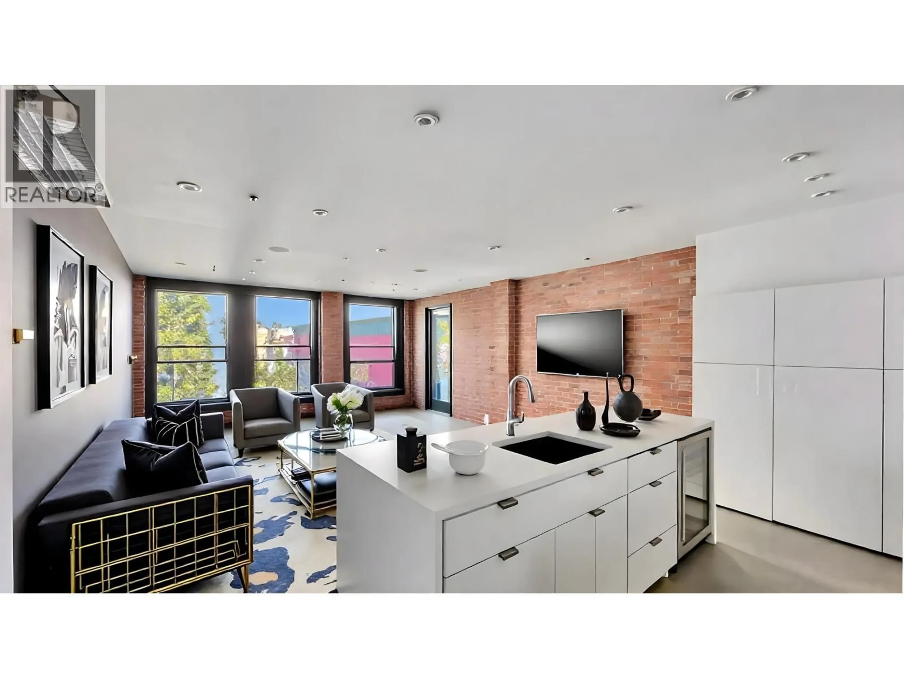 Open concept kitchen, ceramic/tile floor for 605 - 53 HASTINGS STREET, Vancouver British Columbia V6B1G4