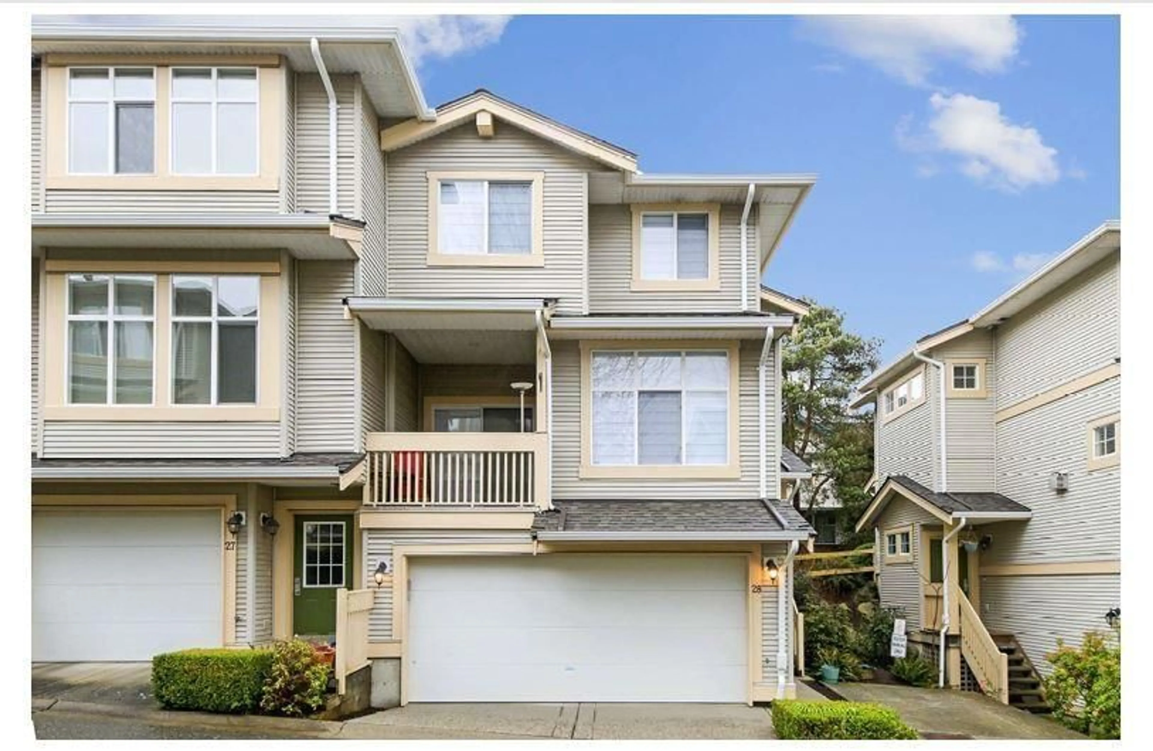 Home with vinyl exterior material, street for 28 - 14959 58, Surrey British Columbia V3S9Y9