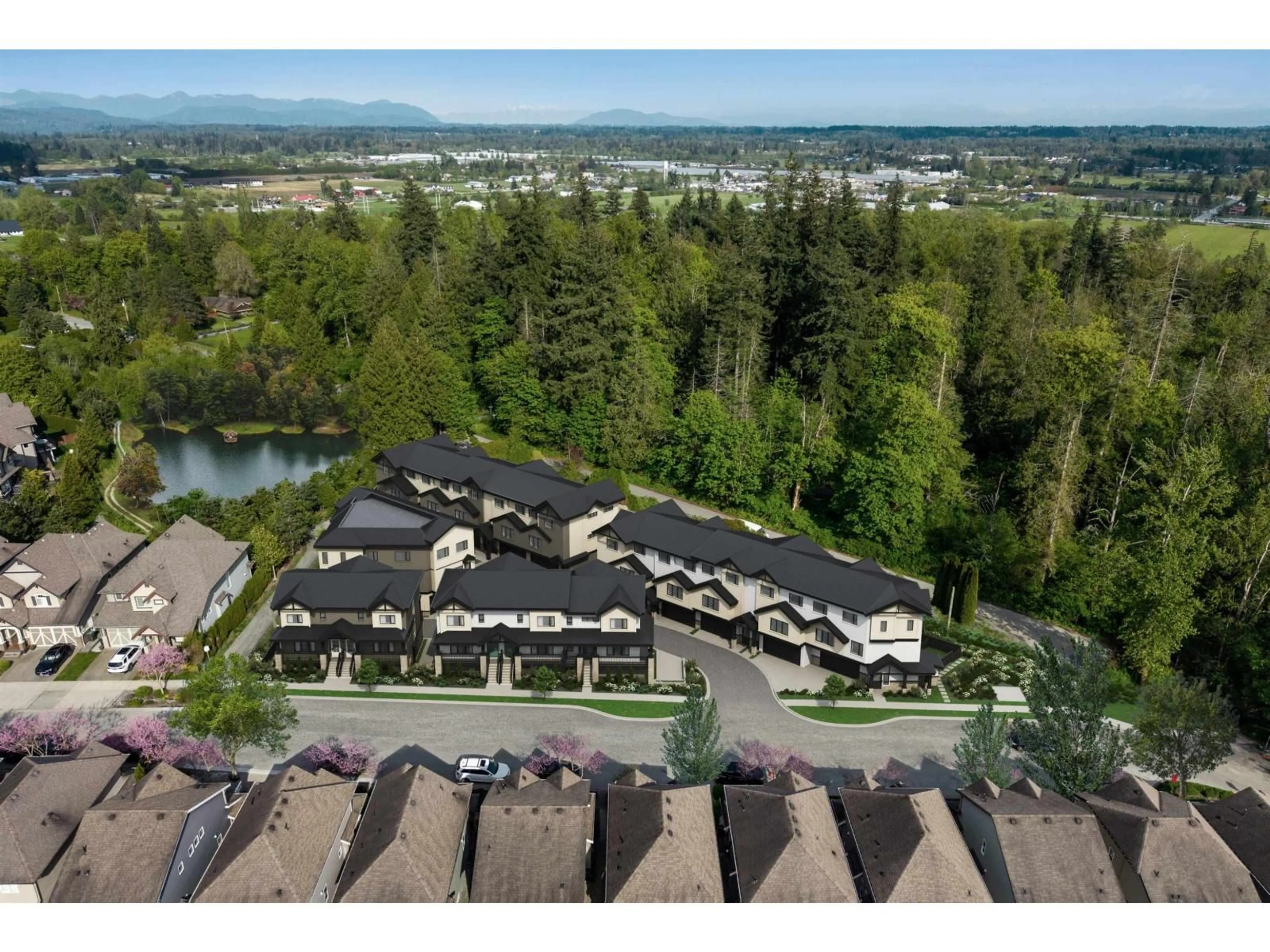 A pic from outside/outdoor area/front of a property/back of a property/a pic from drone, mountain view for 5 - 6828 208A, Langley British Columbia V2Y2R7