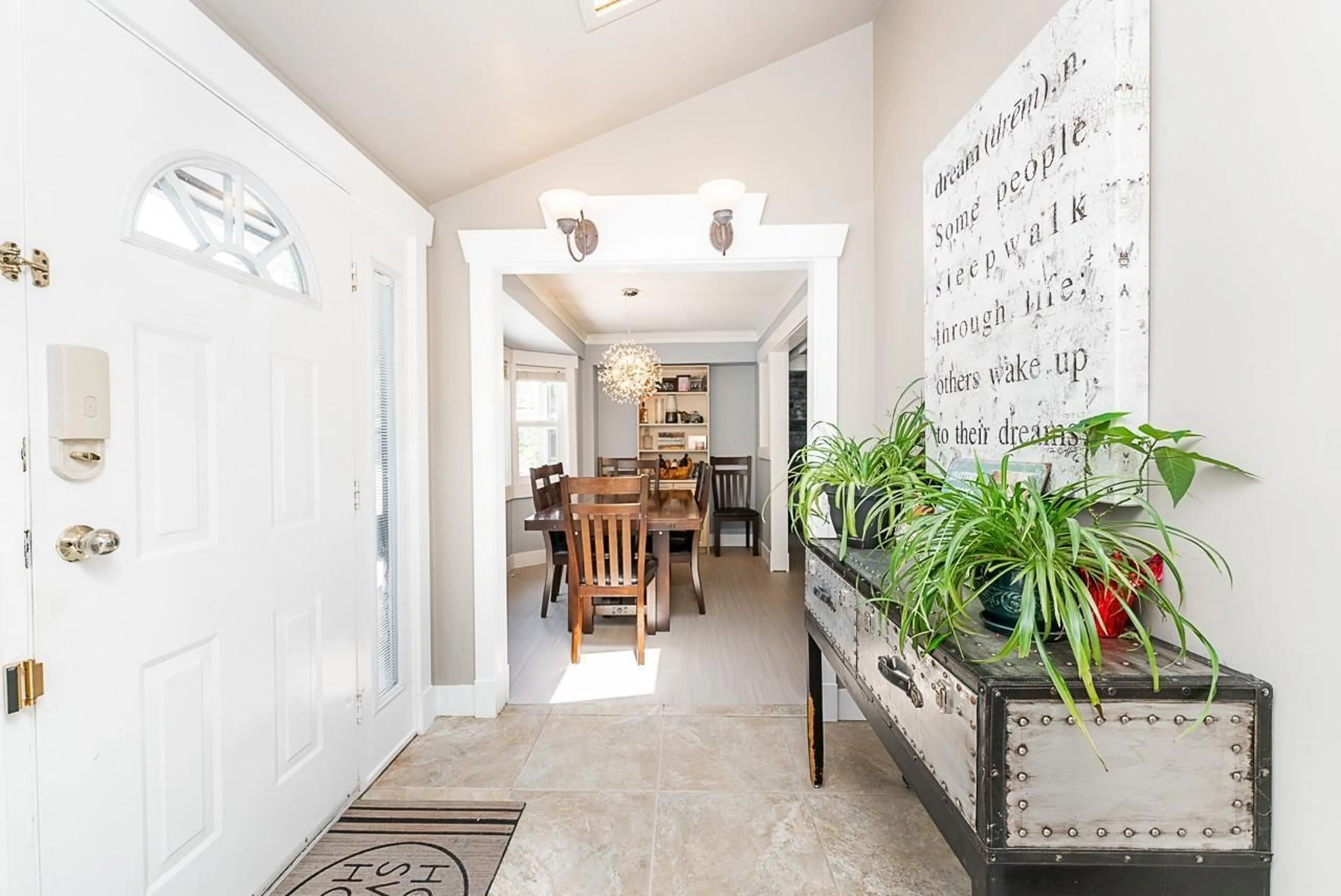 Indoor entryway for 4566 206A, Langley British Columbia V3A2C8