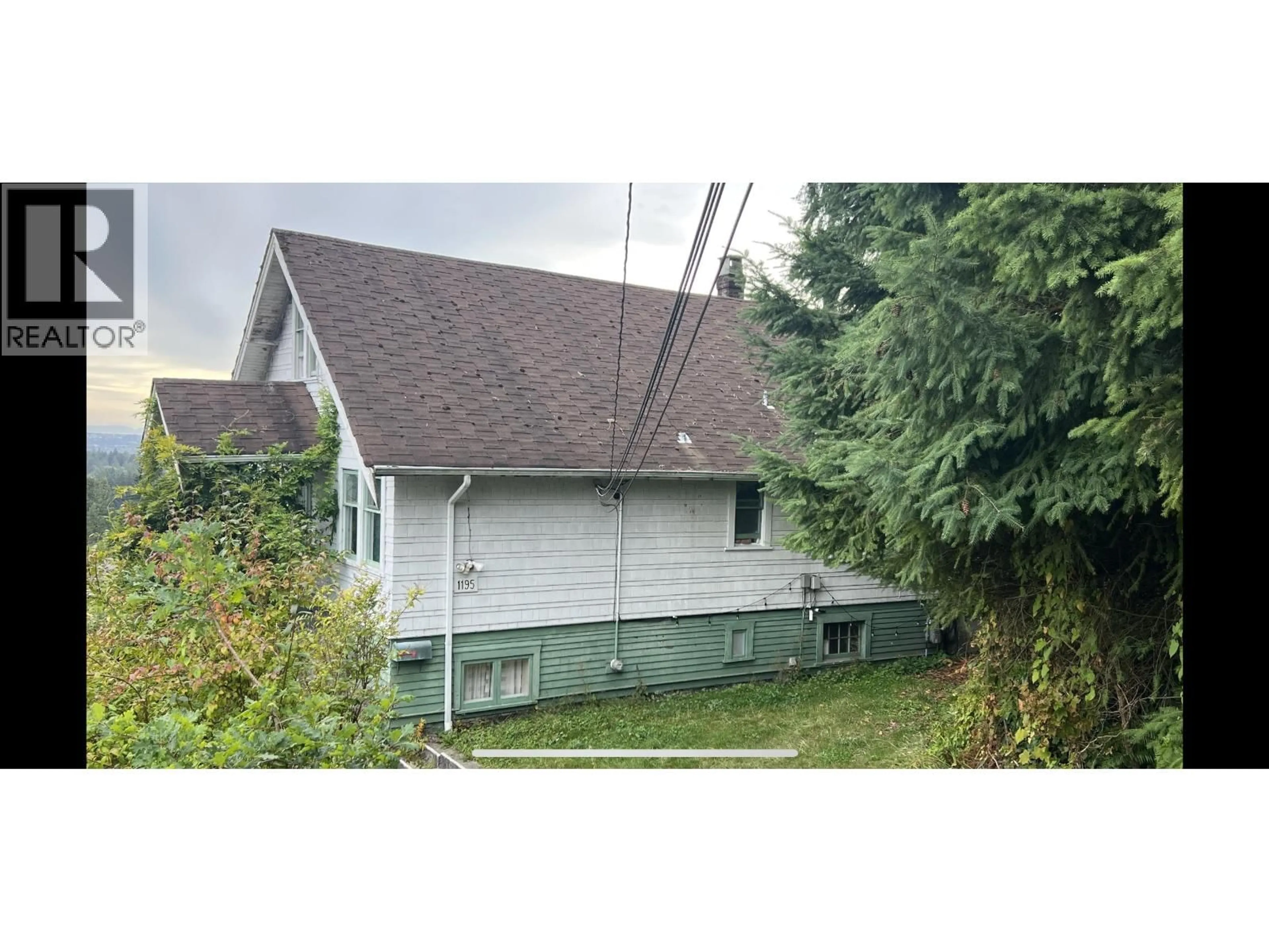 A pic from outside/outdoor area/front of a property/back of a property/a pic from drone, street for 1195 DEMPSEY ROAD, North Vancouver British Columbia V7K1S4