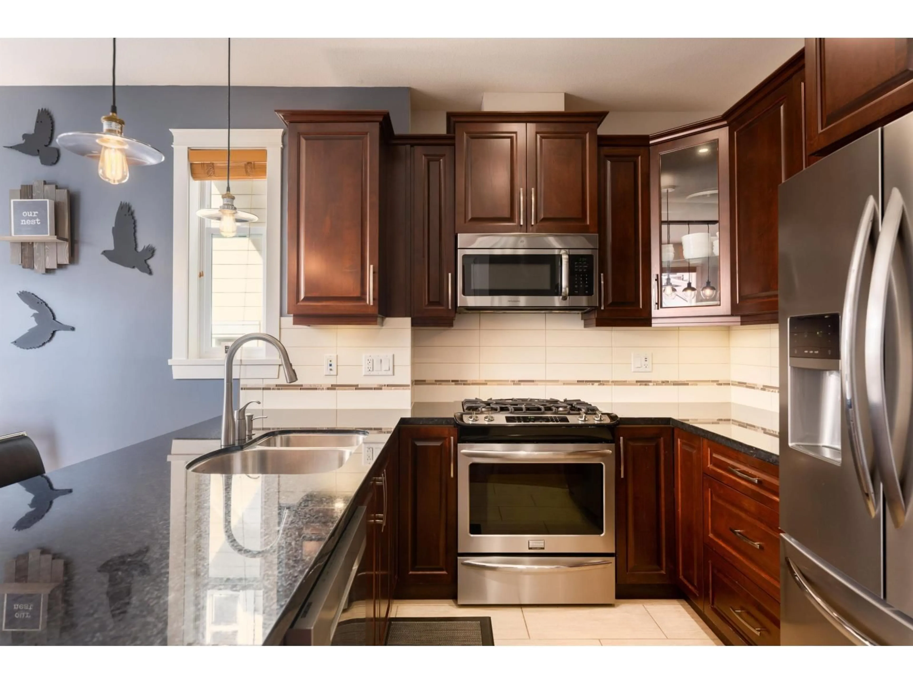 Open concept kitchen, ceramic/tile floor for 34 - 8068 207, Langley British Columbia V2Y0M9