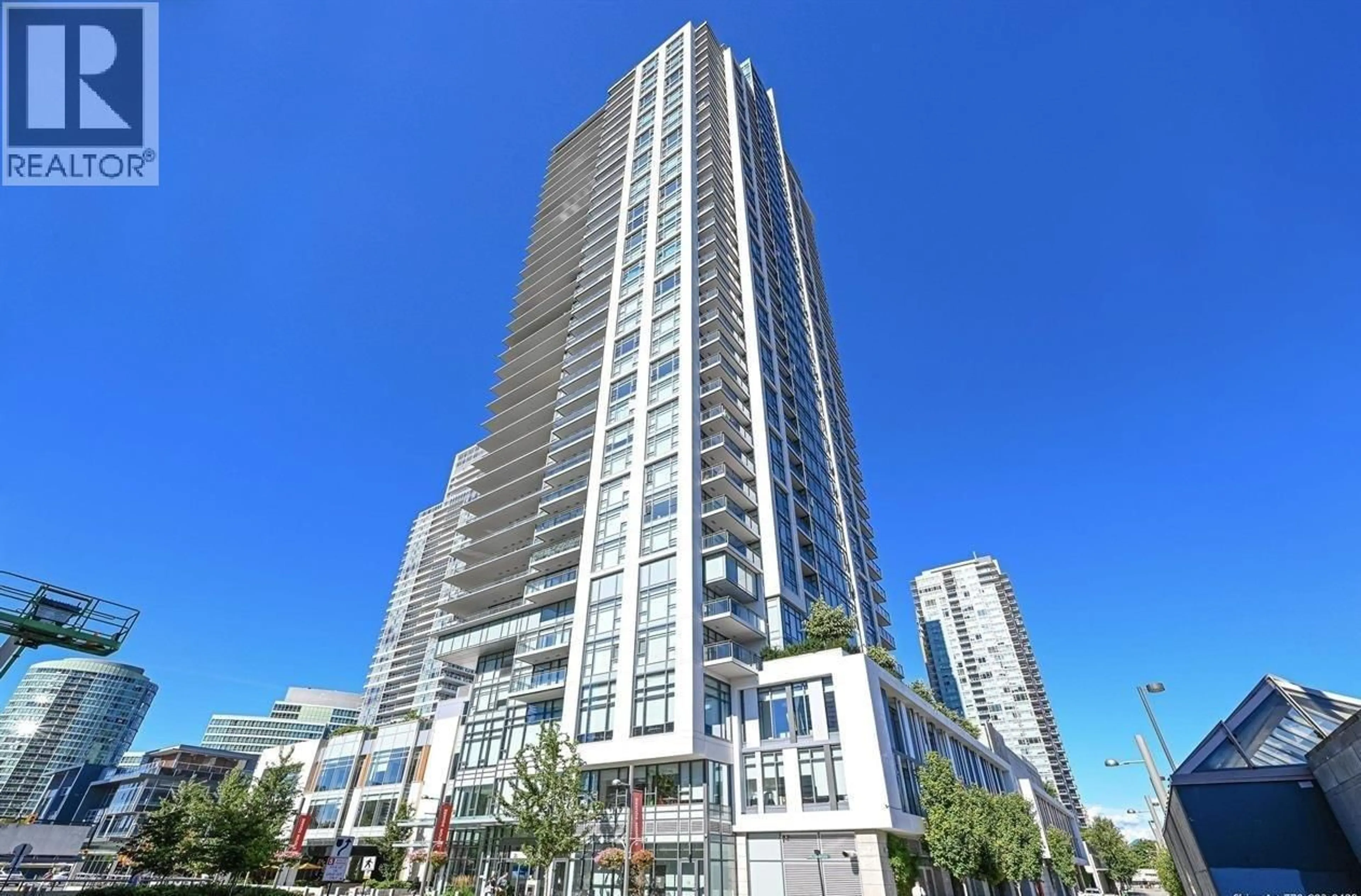 Unknown for 602 - 6098 STATION STREET, Burnaby British Columbia V5H0H4