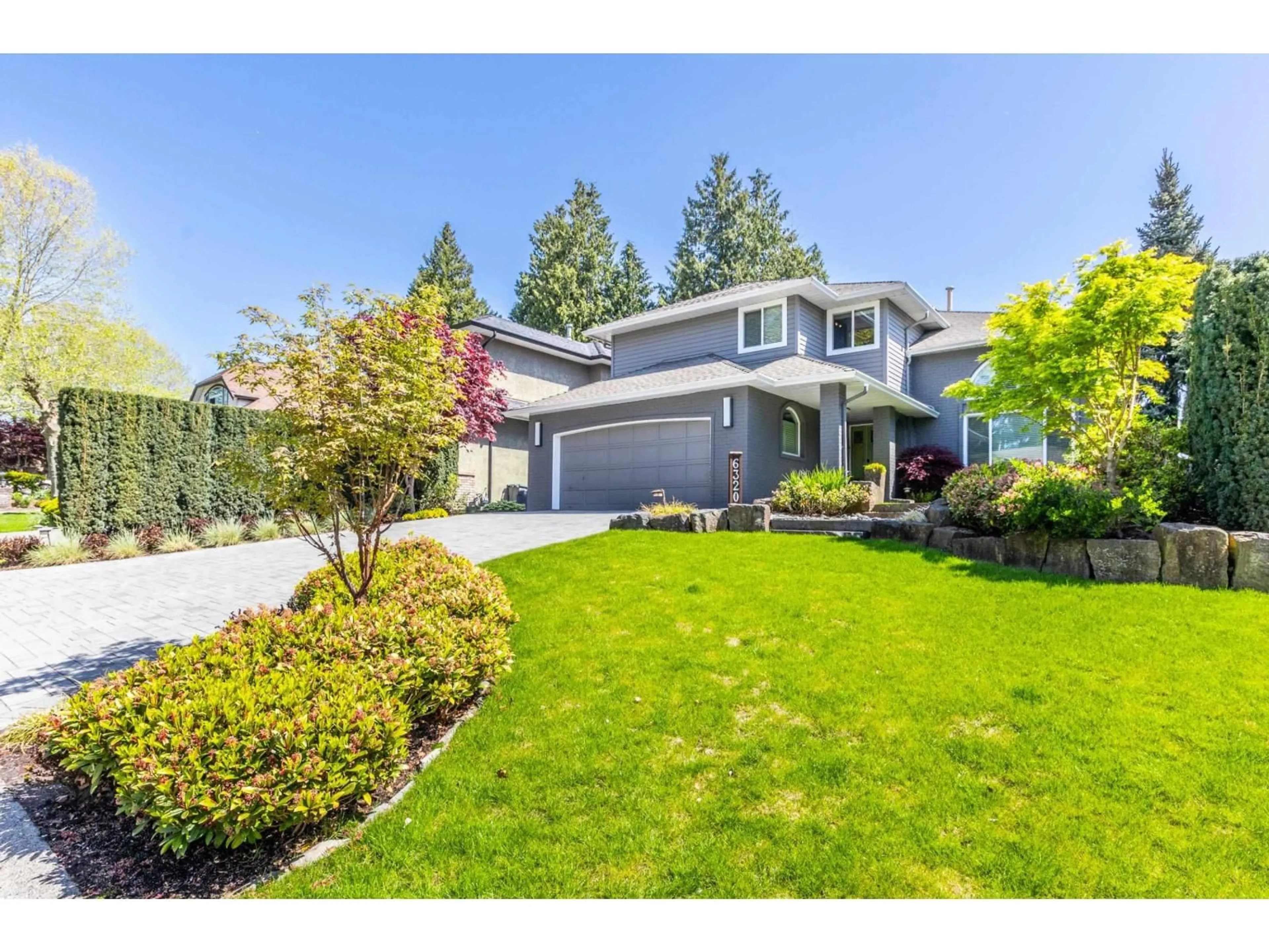 Home with vinyl exterior material, street for 6320 122A, Surrey British Columbia V3X3G6