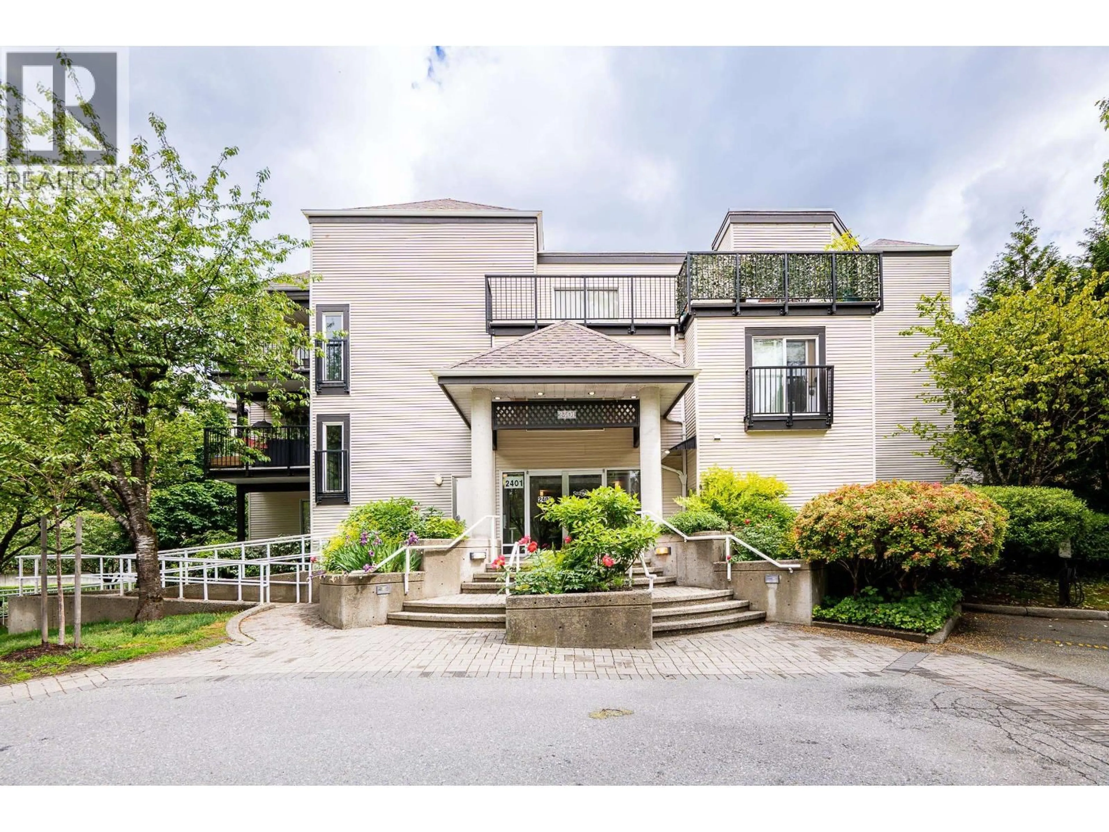 Unknown for 111 - 2401 HAWTHORNE AVENUE, Port Coquitlam British Columbia V3C6R9