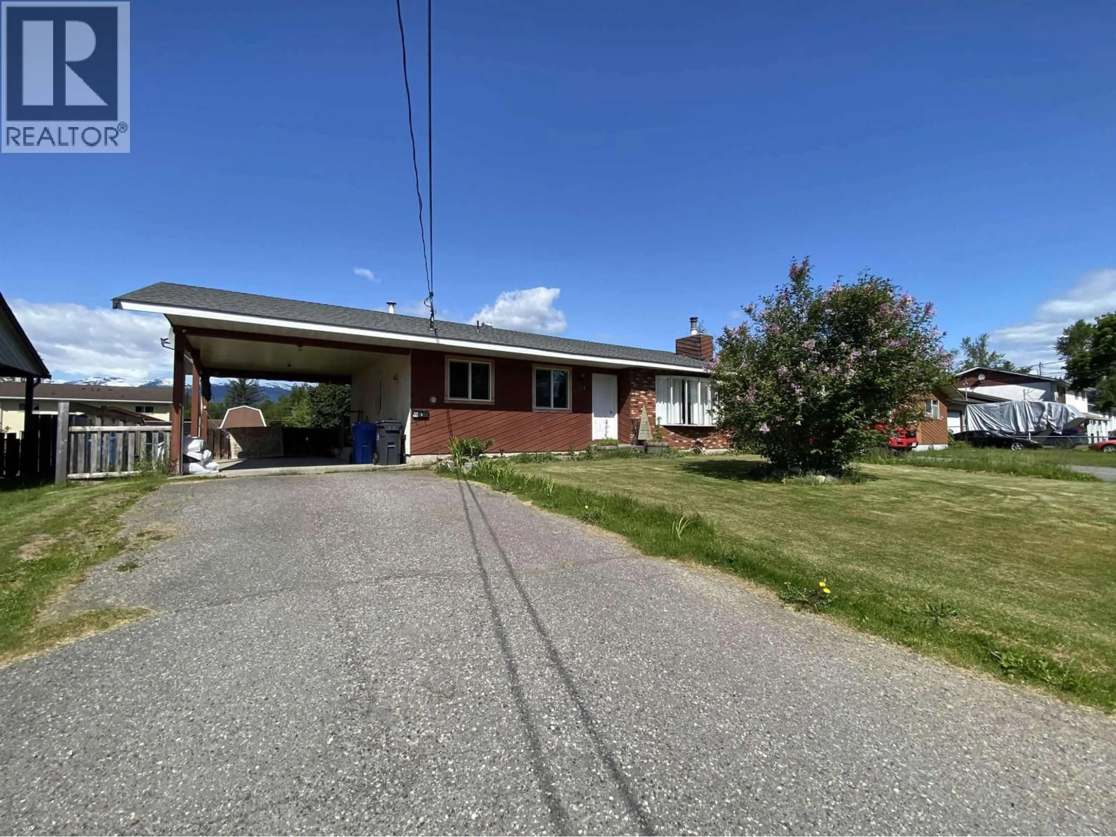 A pic from outside/outdoor area/front of a property/back of a property/a pic from drone, street for 2221 EVERGREEN STREET, Terrace British Columbia V8G4S6