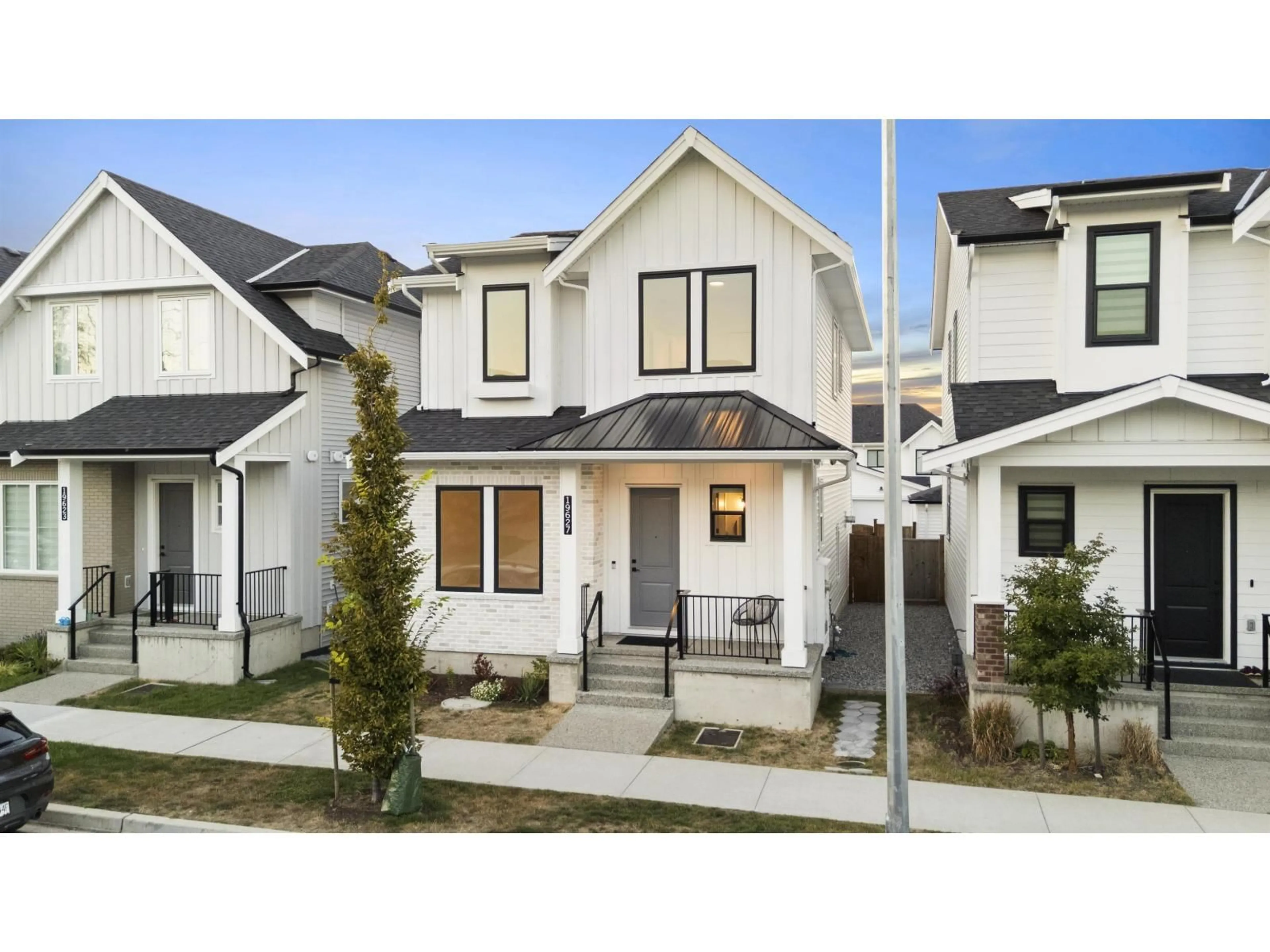 Home with vinyl exterior material, street for 19627 75, Langley British Columbia V2Y3R9