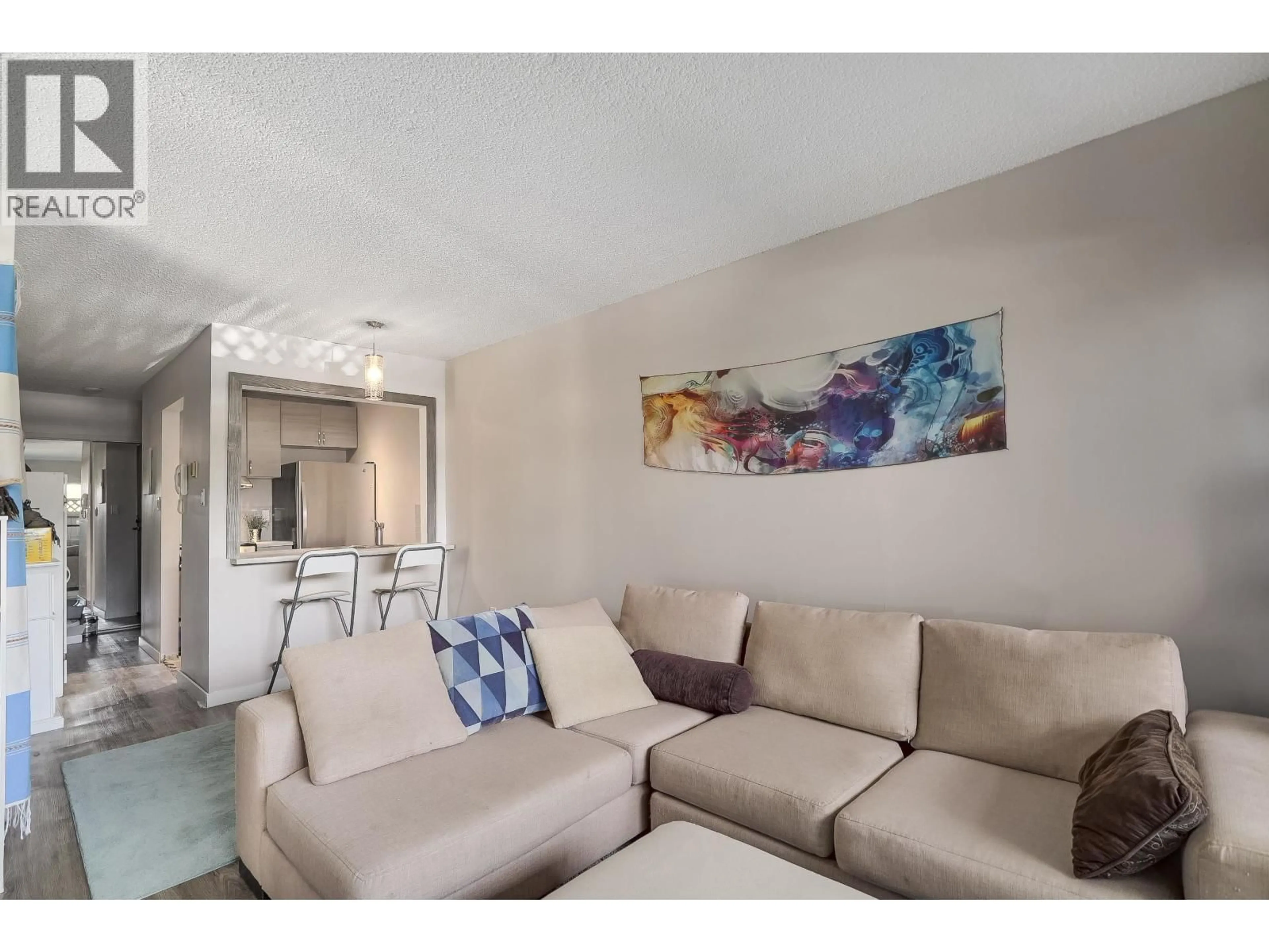 Living room with furniture, unknown for 102 - 2234 PRINCE ALBERT STREET, Vancouver British Columbia V5T4K9