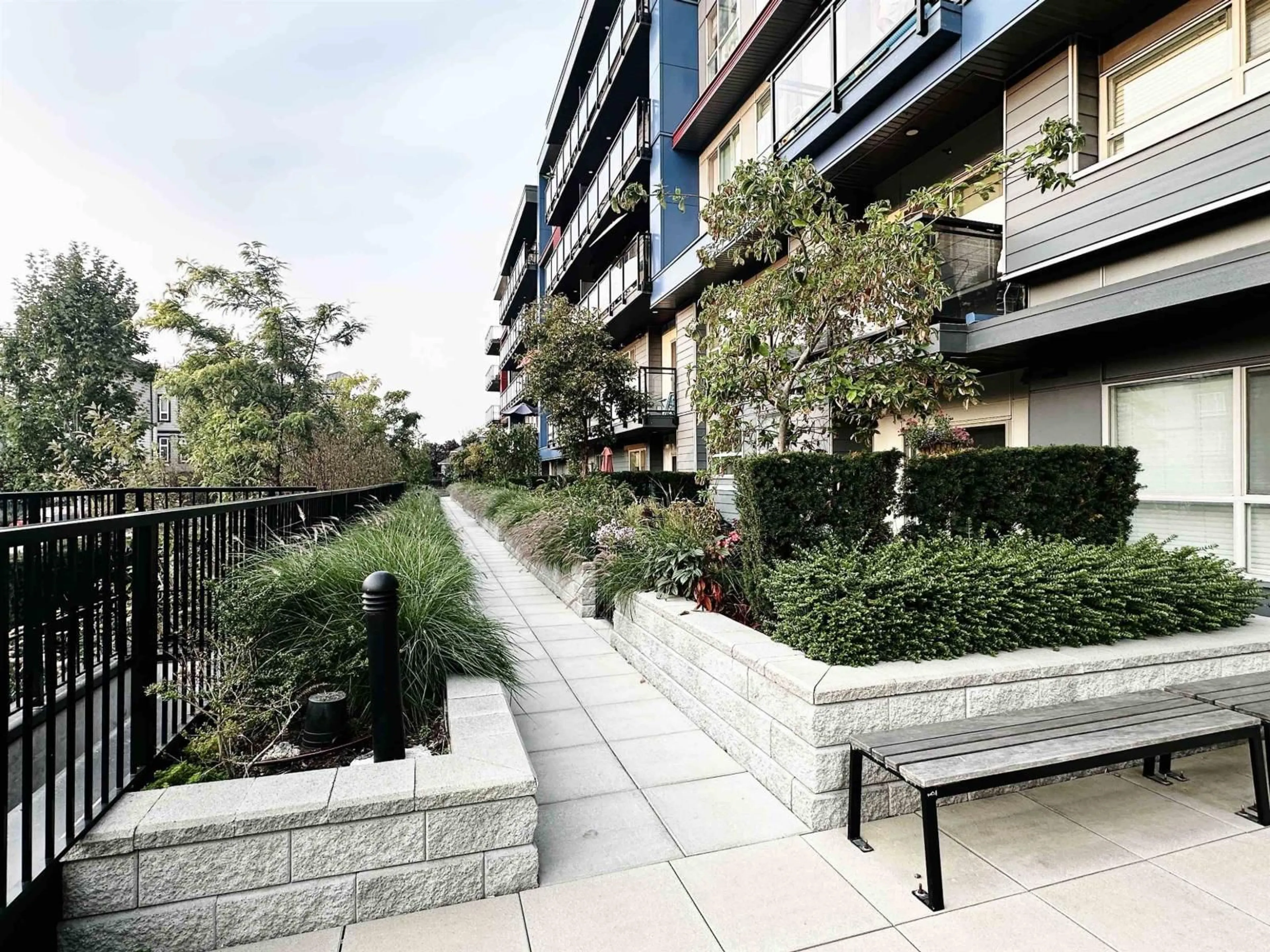 Patio, street for 118 - 5486 199A, Langley British Columbia V3A0N6