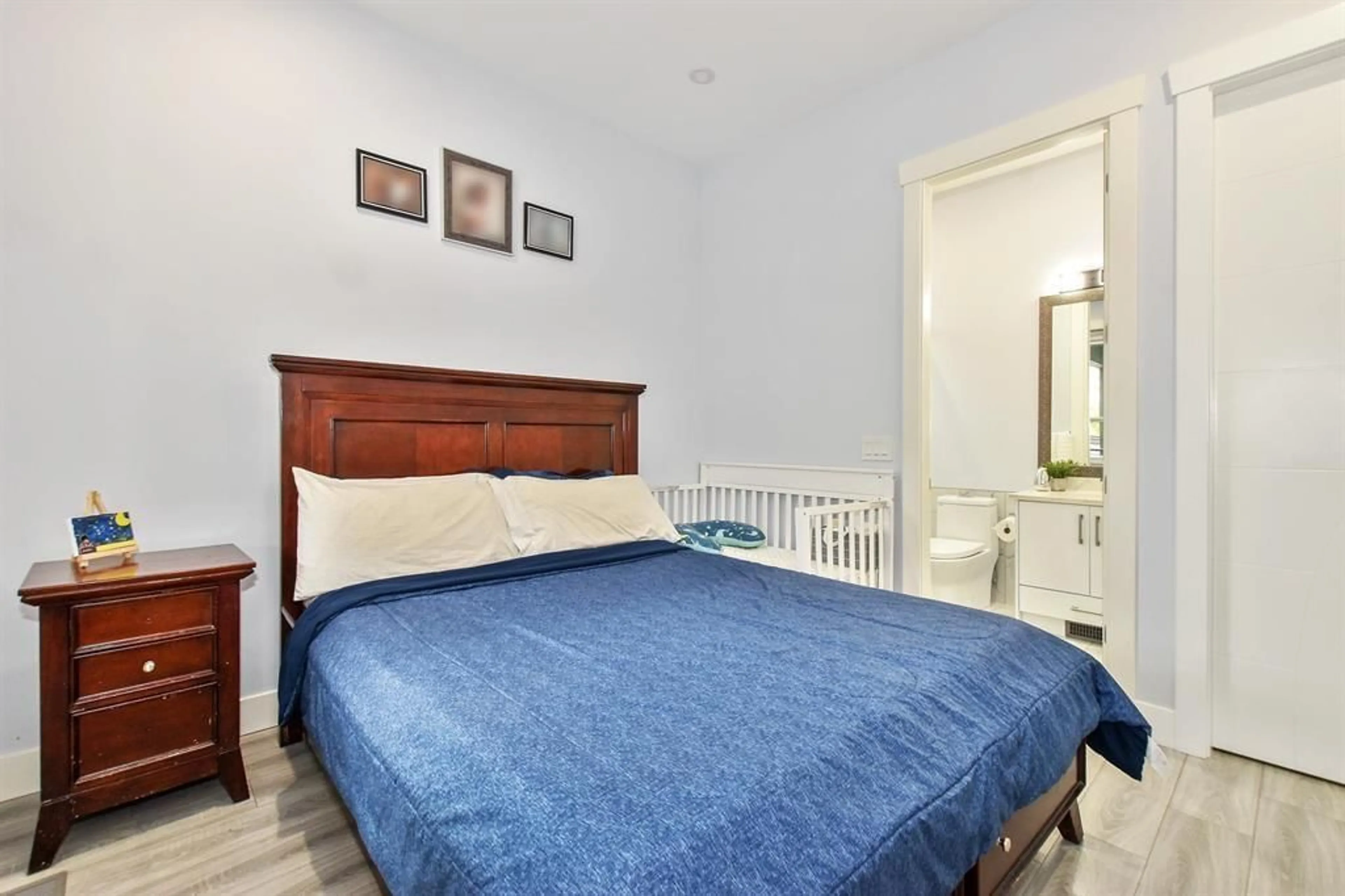 Bedroom with bed, unknown for 2778 PRINCESS, Abbotsford British Columbia V2T2S6