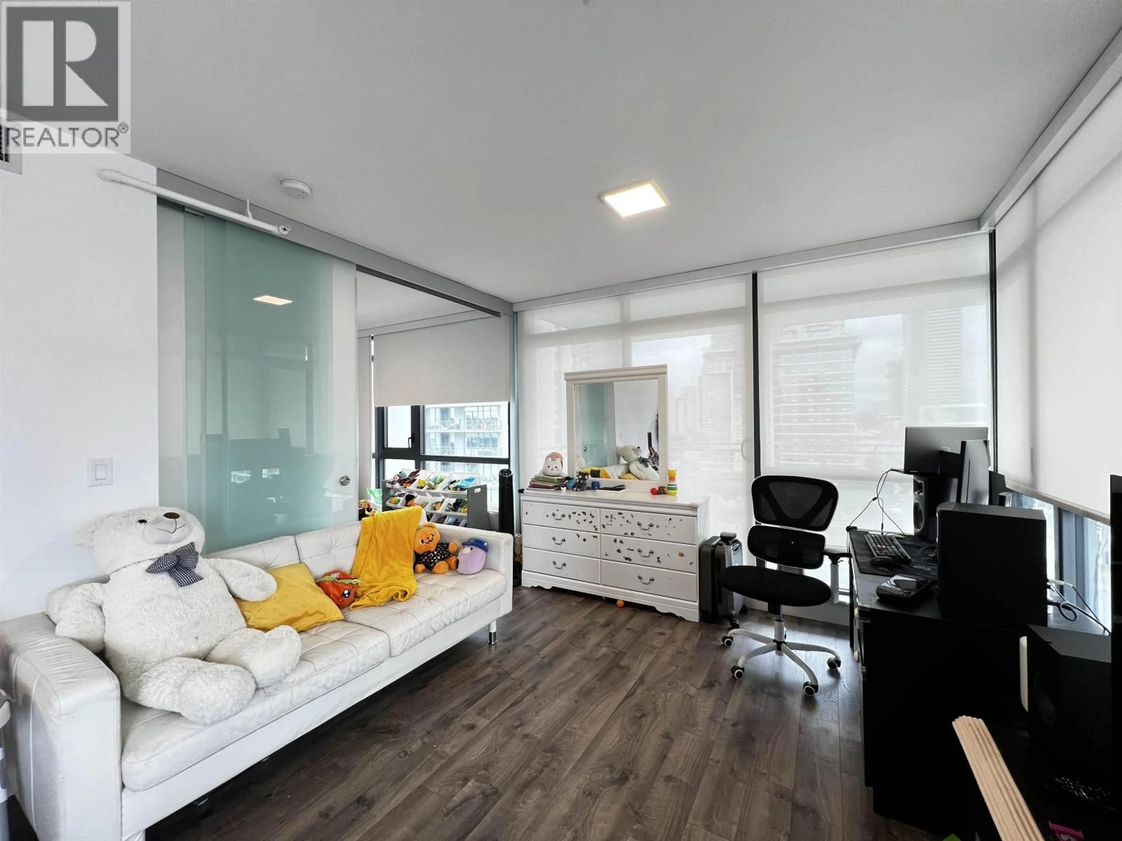 Unknown for 1303 - 4488 JUNEAU STREET, Burnaby British Columbia V5C0M4