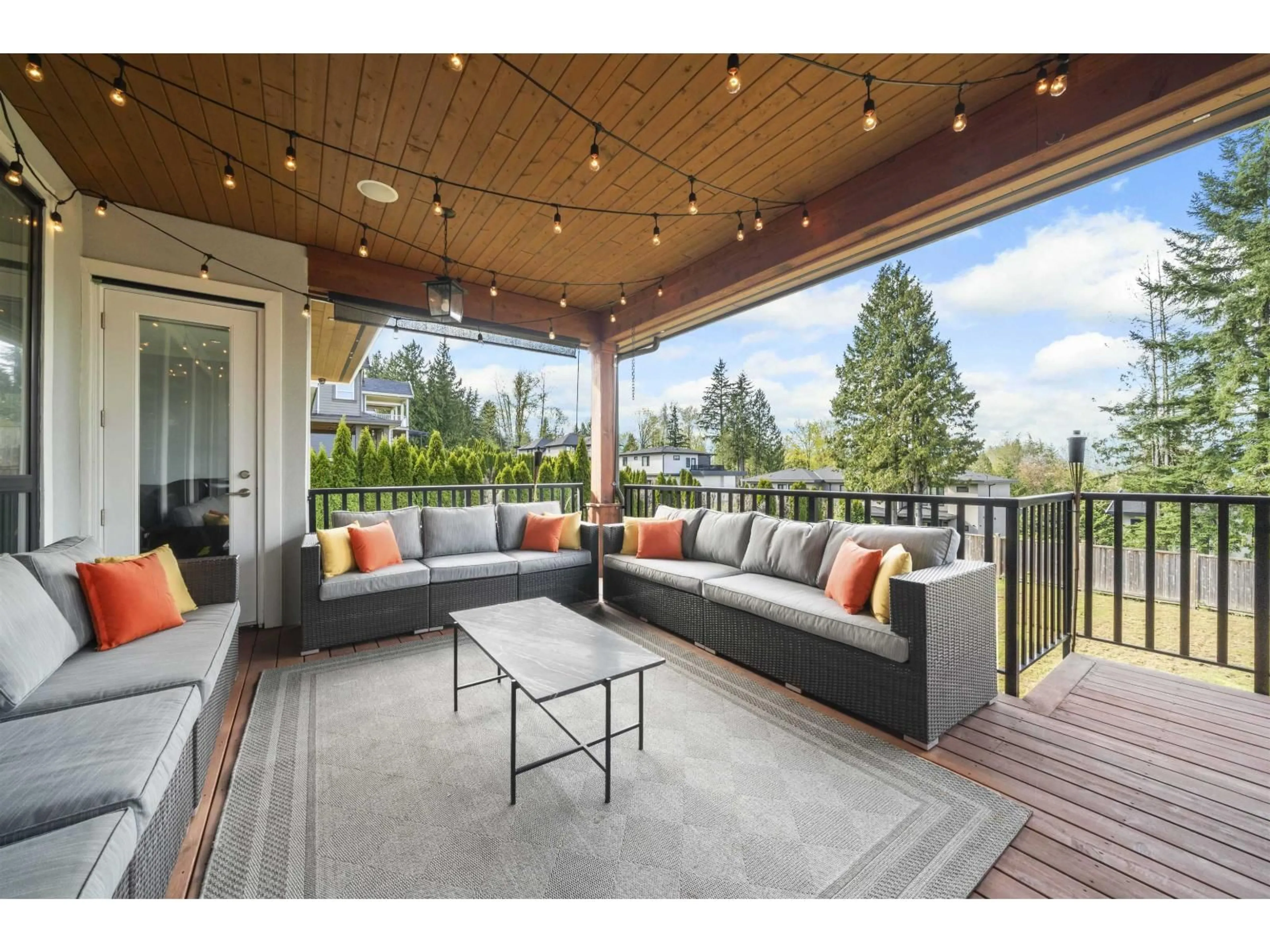 Patio, unknown for 17585 ABBEY, Surrey British Columbia V4N4H2