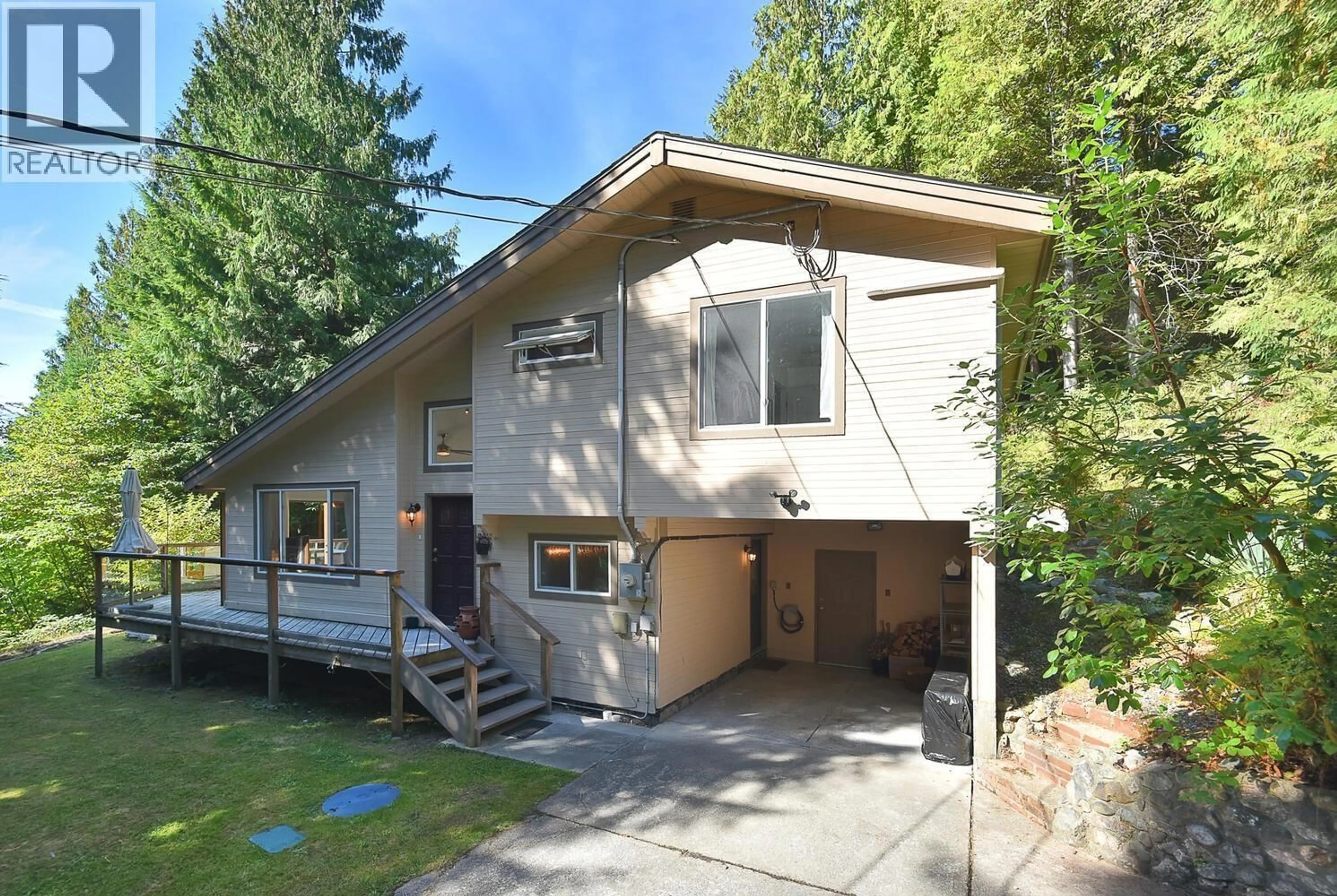 Home with vinyl exterior material, street for 5640 CARMEL PLACE, Sechelt British Columbia V7Z0C6