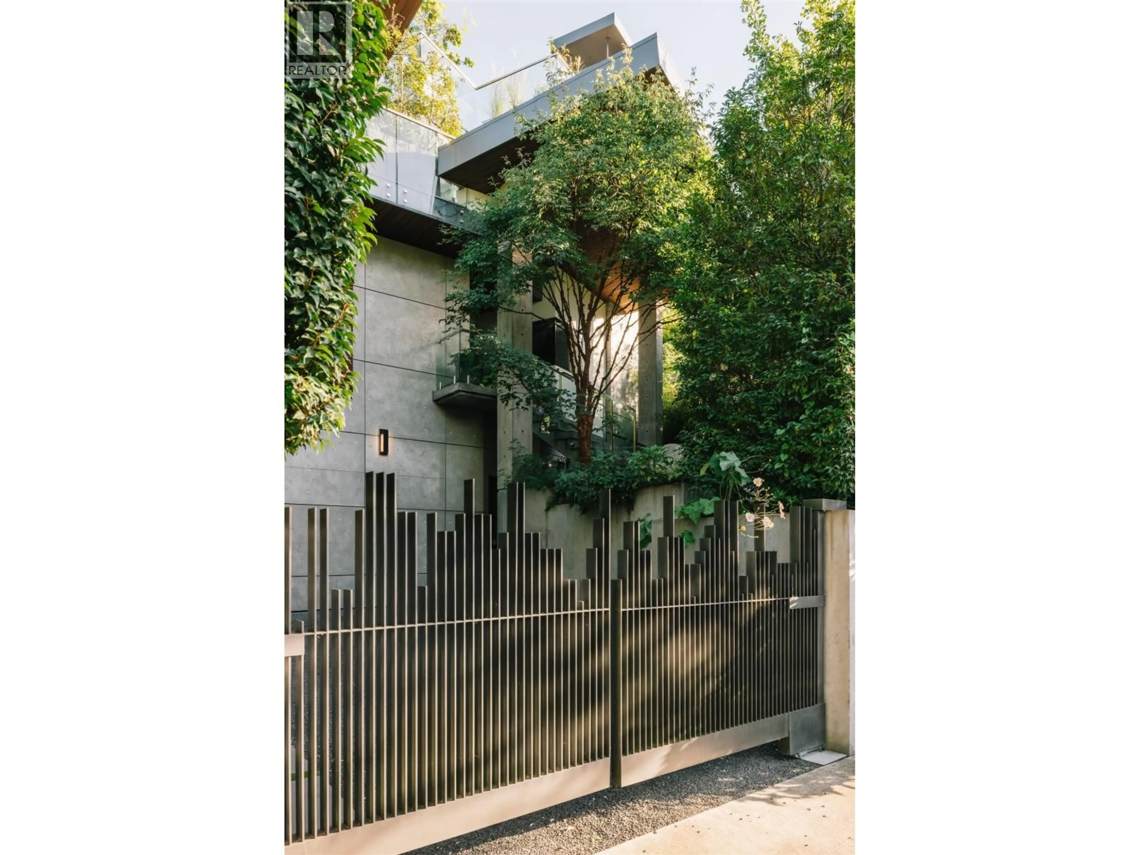 Unknown for 5038 ARBUTUS STREET, Vancouver British Columbia V6M3W2