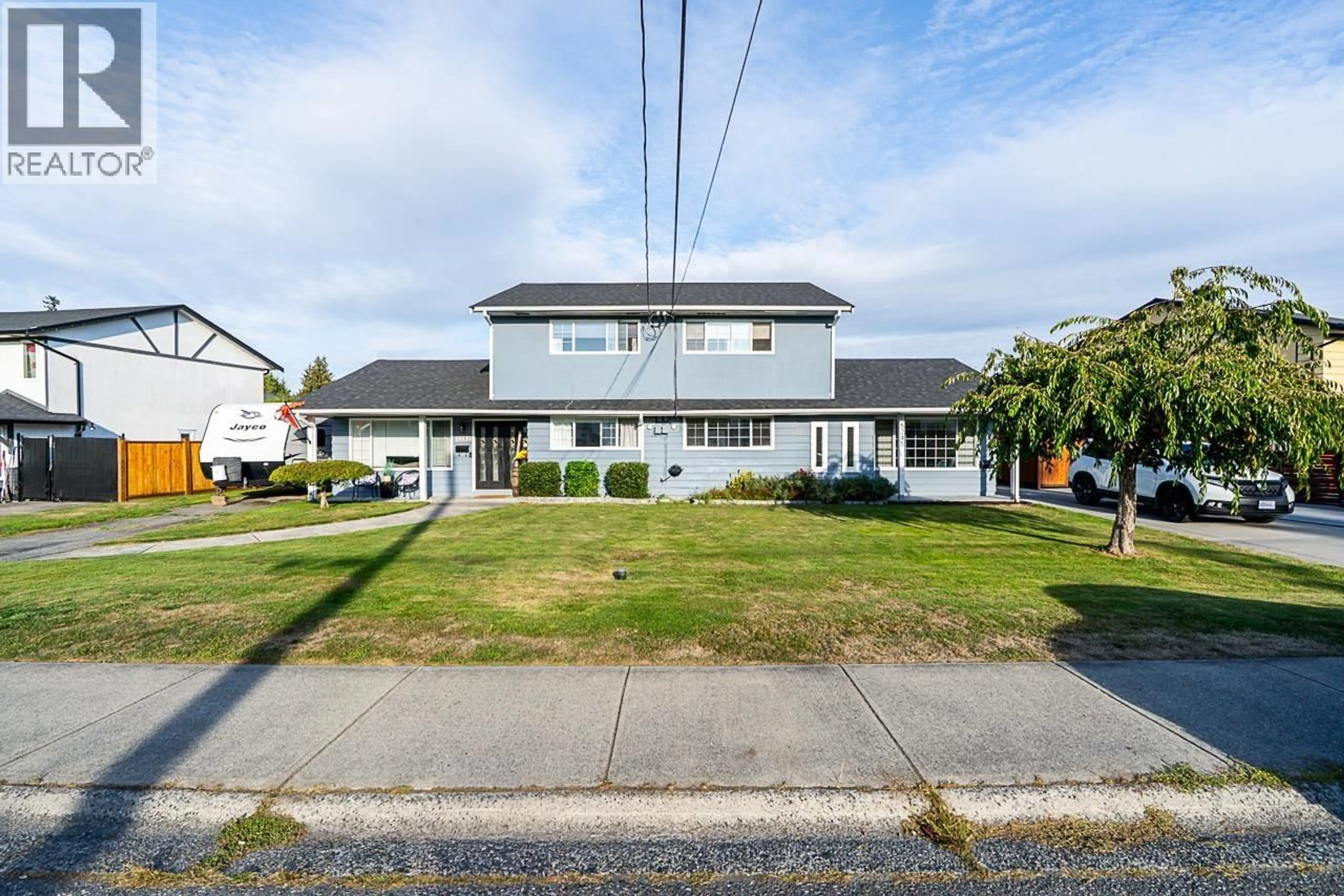A pic from outside/outdoor area/front of a property/back of a property/a pic from drone, street for 5243 MAPLE CRESCENT, Delta British Columbia V4K1G1