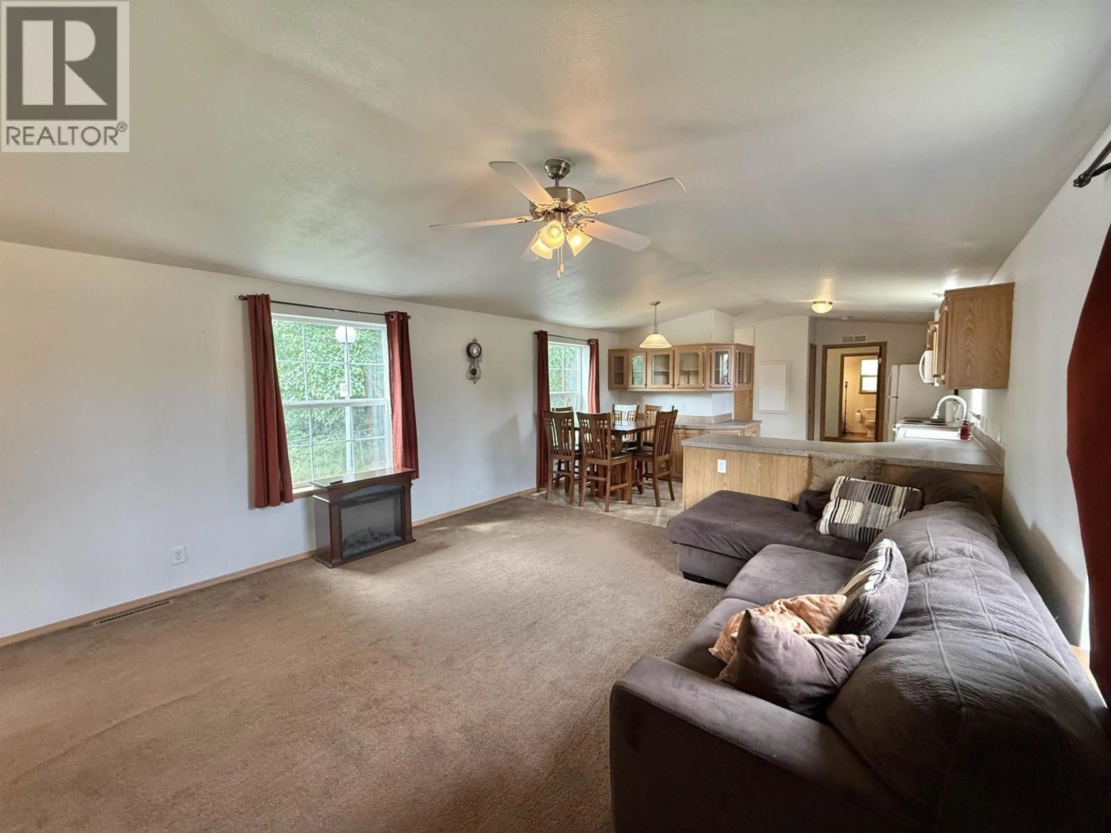 Living room with furniture, unknown for 57 - 684 NORTH FRASER DRIVE, Quesnel British Columbia V2J1Z6