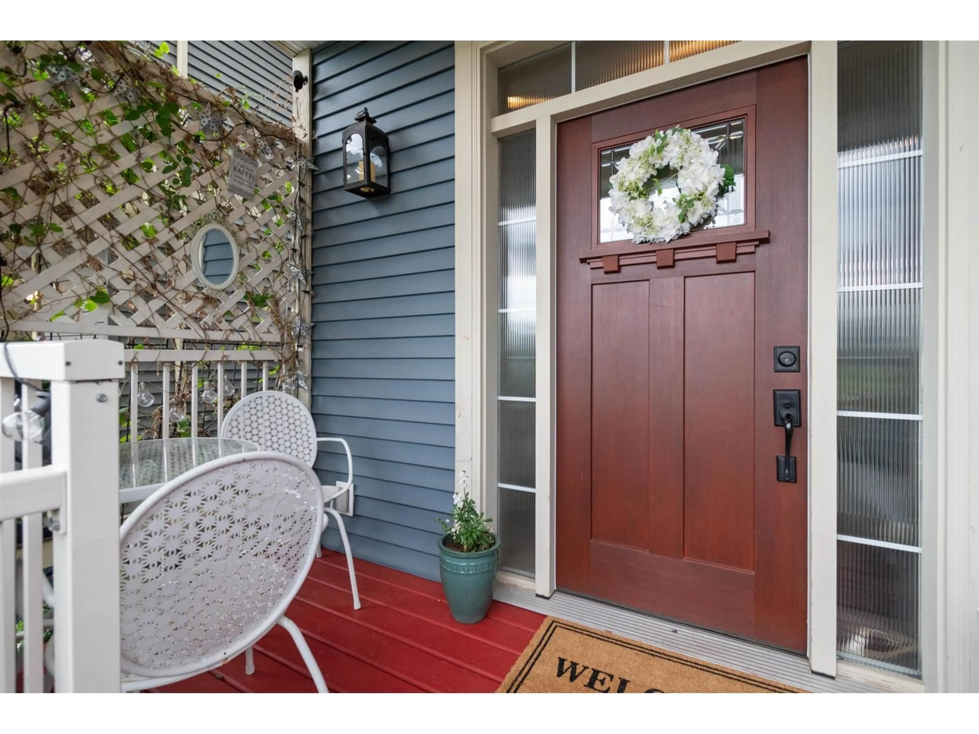 Indoor entryway for 1516 MACKAY CRESCENT, Agassiz British Columbia V0M1A3