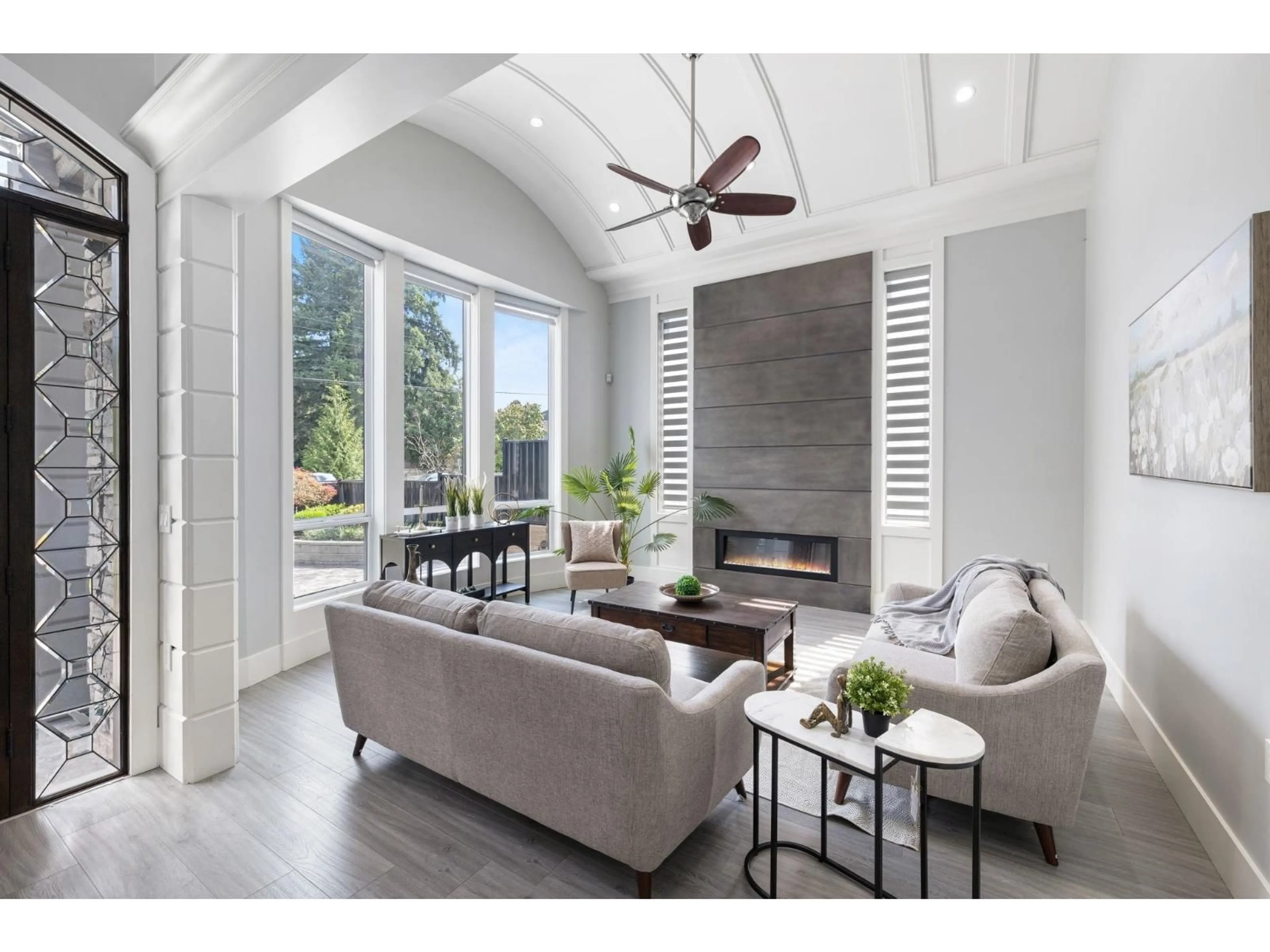 Living room with furniture, unknown for 7699 148, Surrey British Columbia V3S3E9