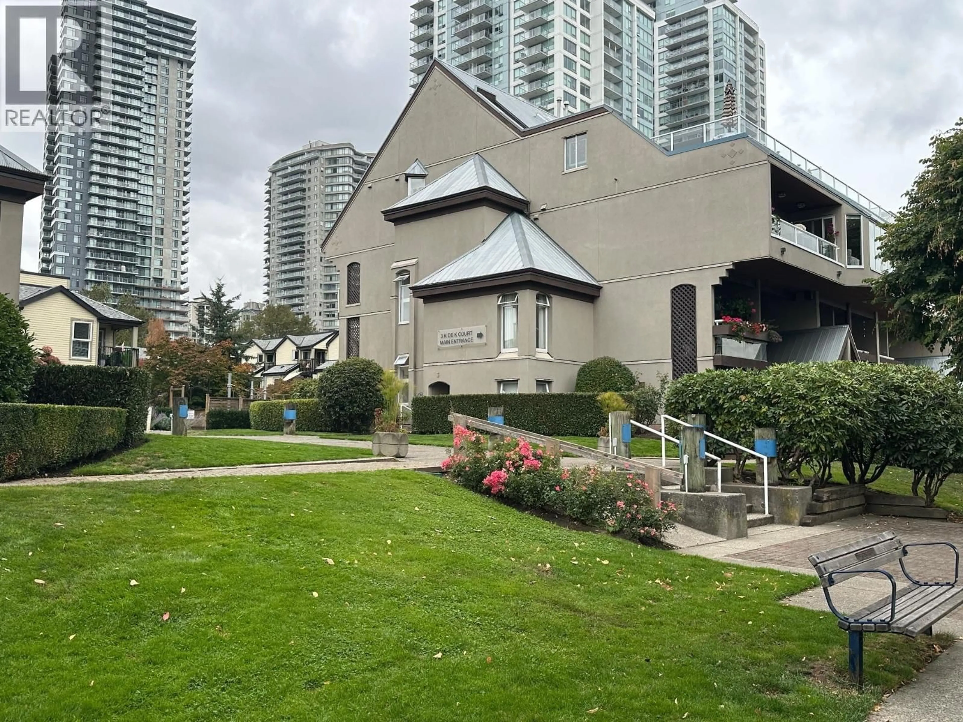 Patio, unknown for 103 - 3 K DE K COURT, New Westminster British Columbia V3M6B6
