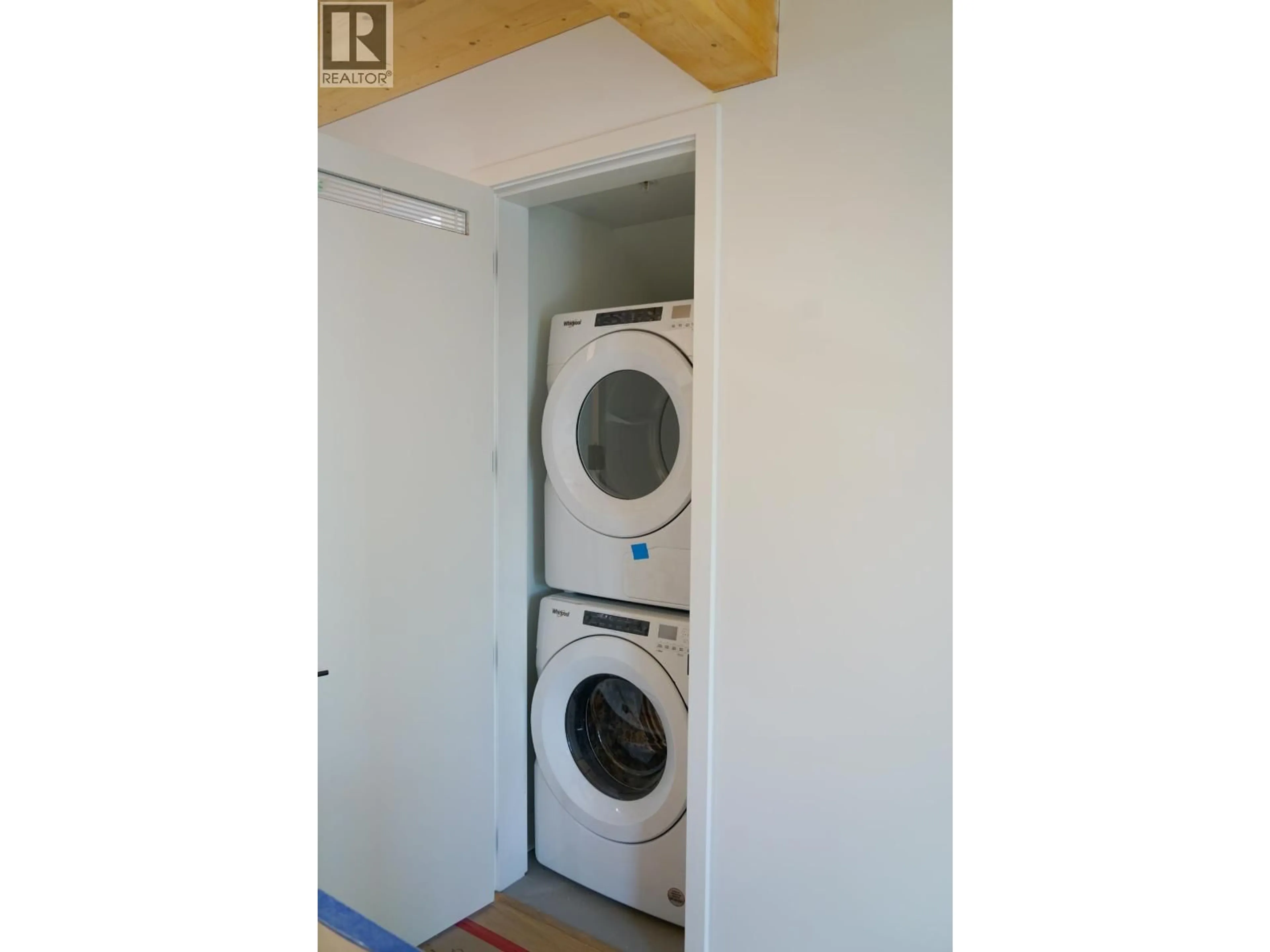 Laundry room for 403 - 310 SALTER STREET, New Westminster British Columbia V3M0N7