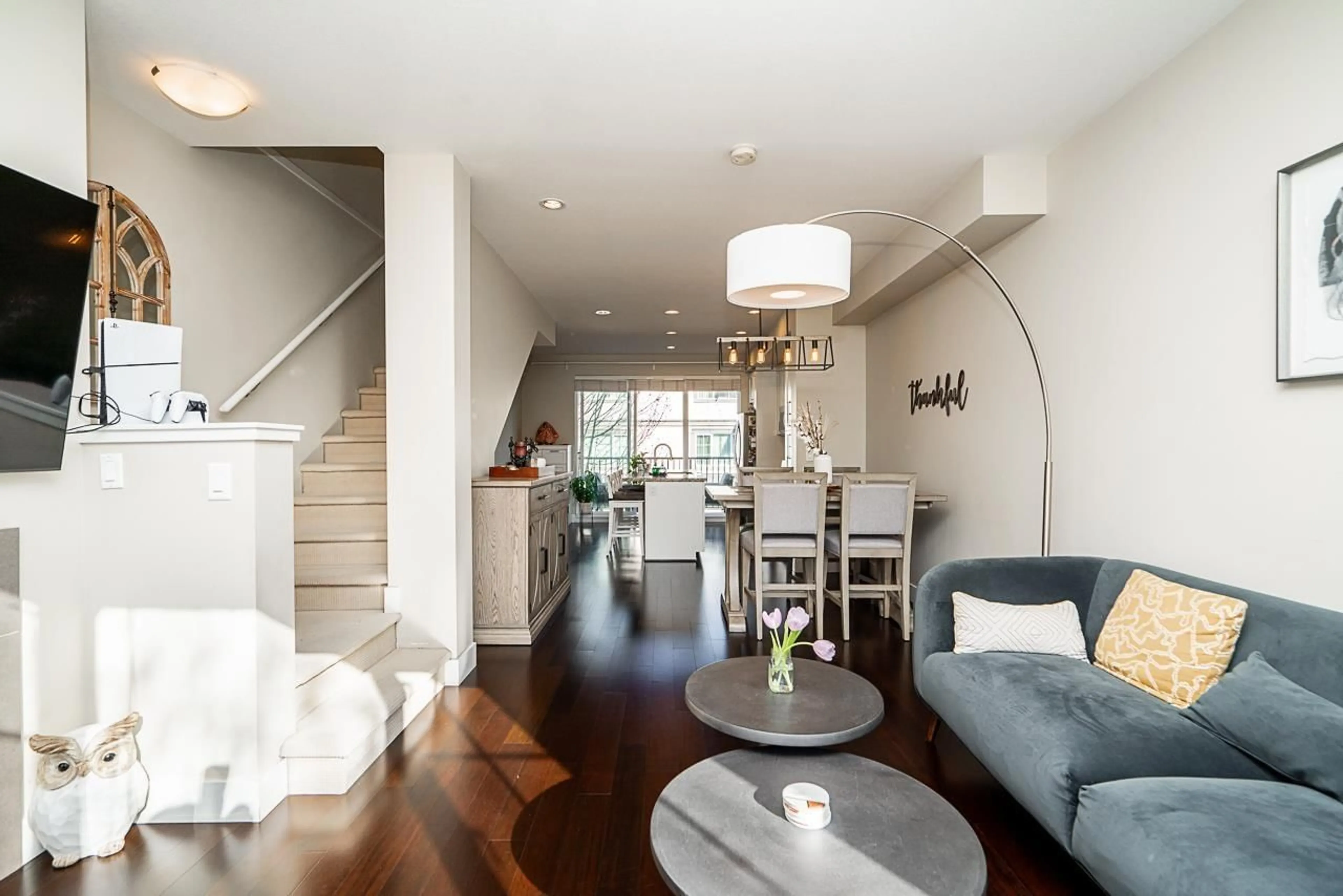 Open concept kitchen, wood/laminate floor for 166 - 2501 161A, Surrey British Columbia V3Z7Y6