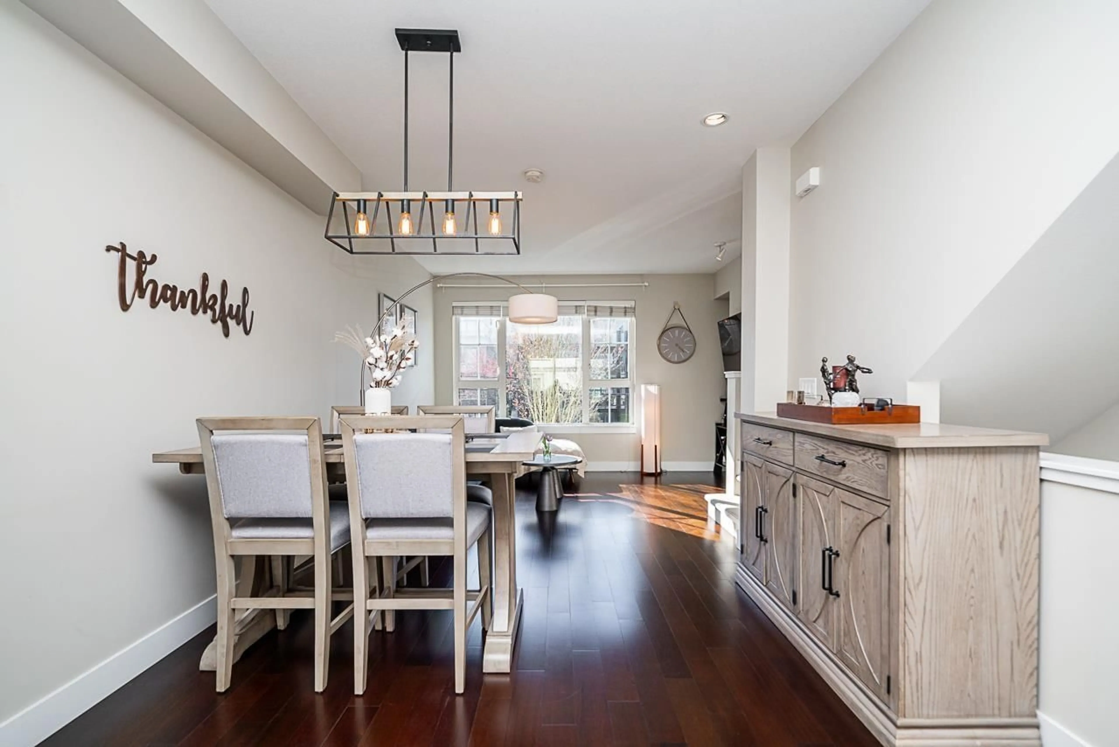 Open concept kitchen, unknown for 166 - 2501 161A, Surrey British Columbia V3Z7Y6