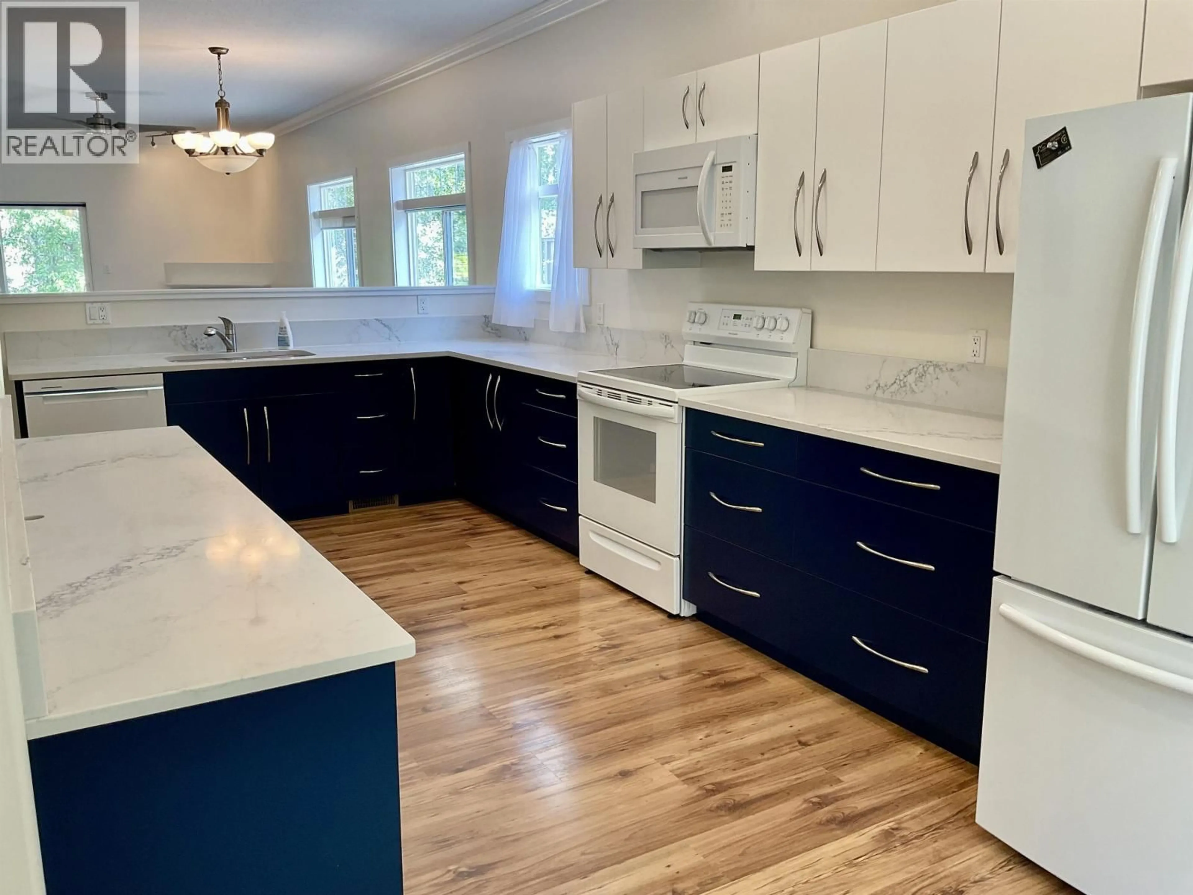 Open concept kitchen, unknown for 132 - 1702 DYKE ROAD, Quesnel British Columbia V2J6A4