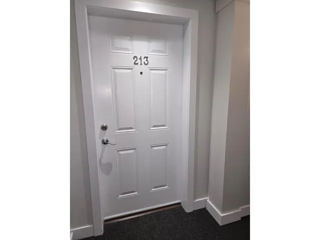 213 - 9422 VICTOR STREET, Chilliwack 3