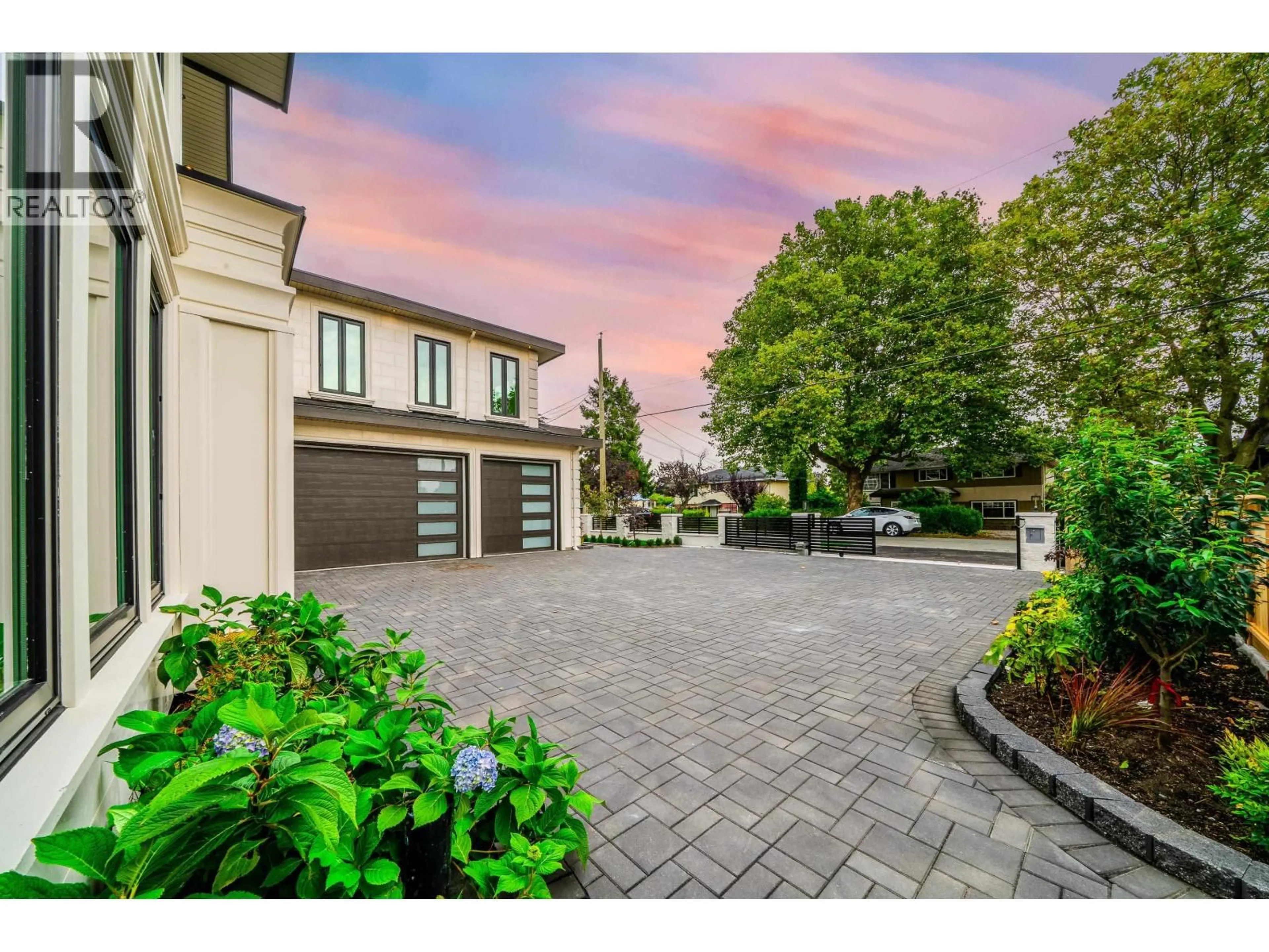 Unknown for 8411 ELSMORE ROAD, Richmond British Columbia V7C2A2