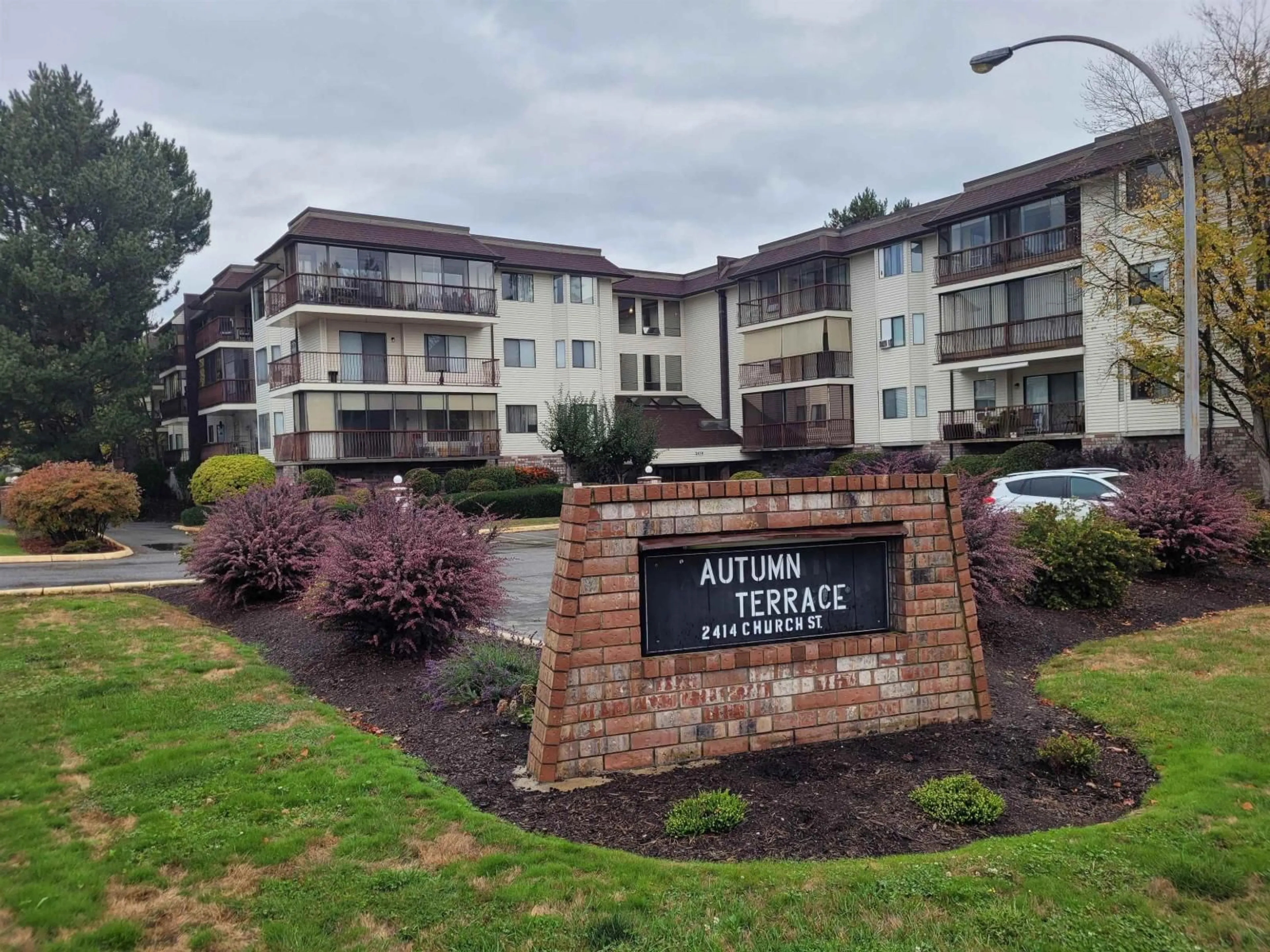 Unknown for 201 - 2414 CHURCH, Abbotsford British Columbia V2T3J7