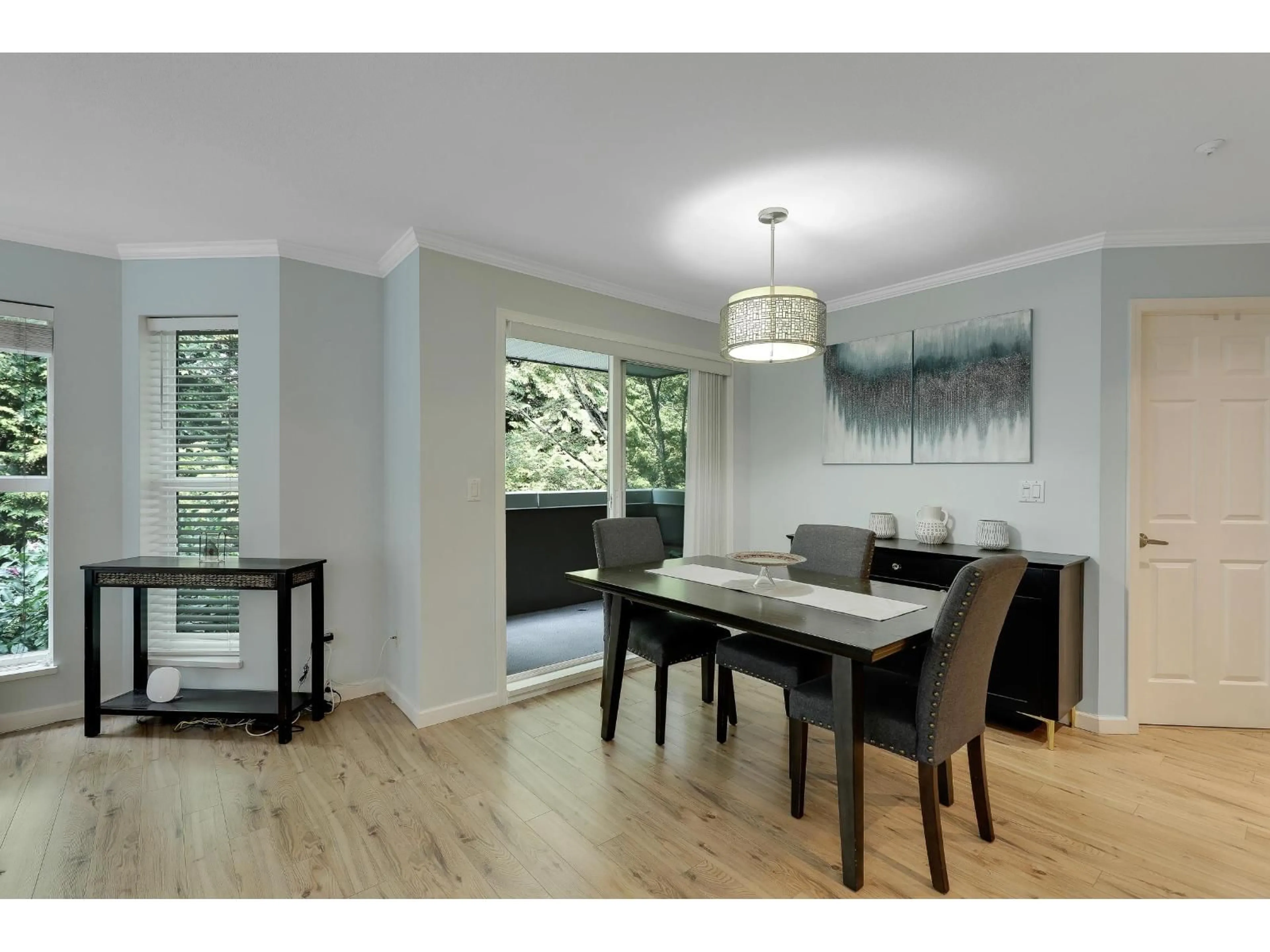 Dining room, wood/laminate floor for 218 - 12088 66, Surrey British Columbia V3W1Z9