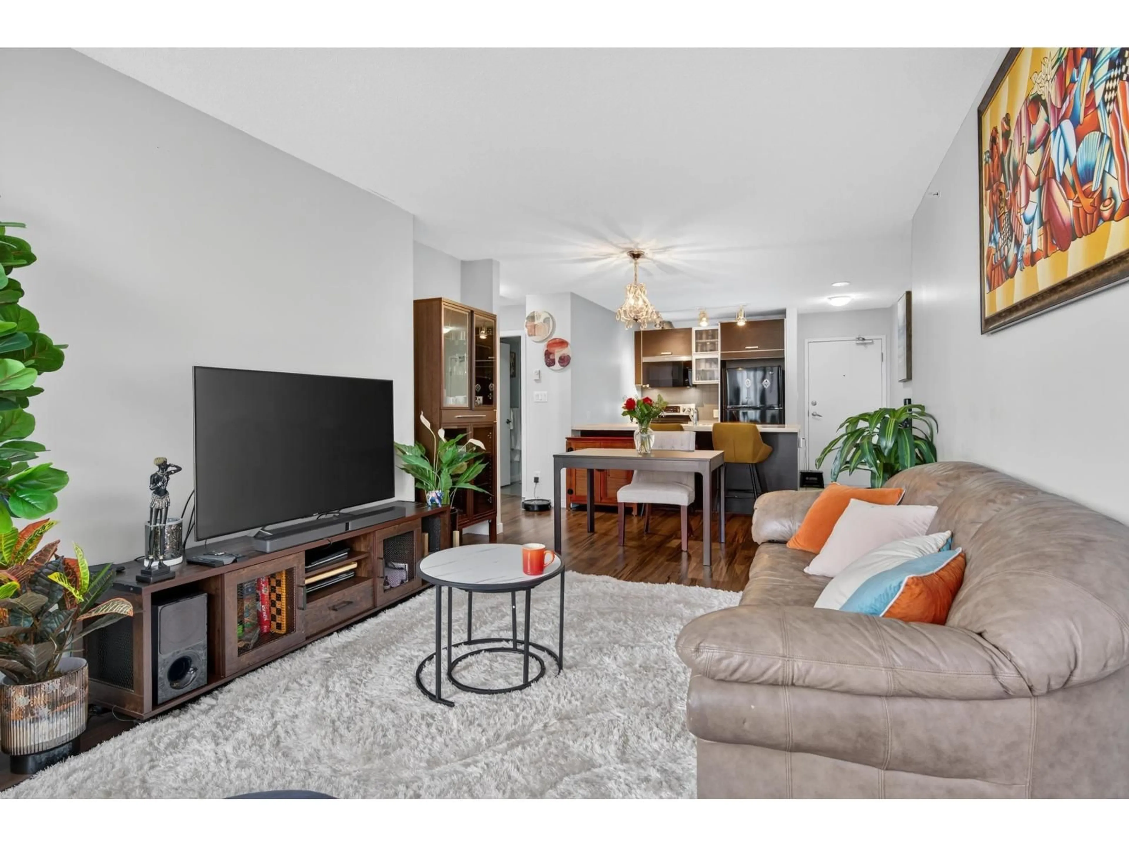 Living room with furniture, unknown for 2309 - 13688 100, Surrey British Columbia V3T0G5