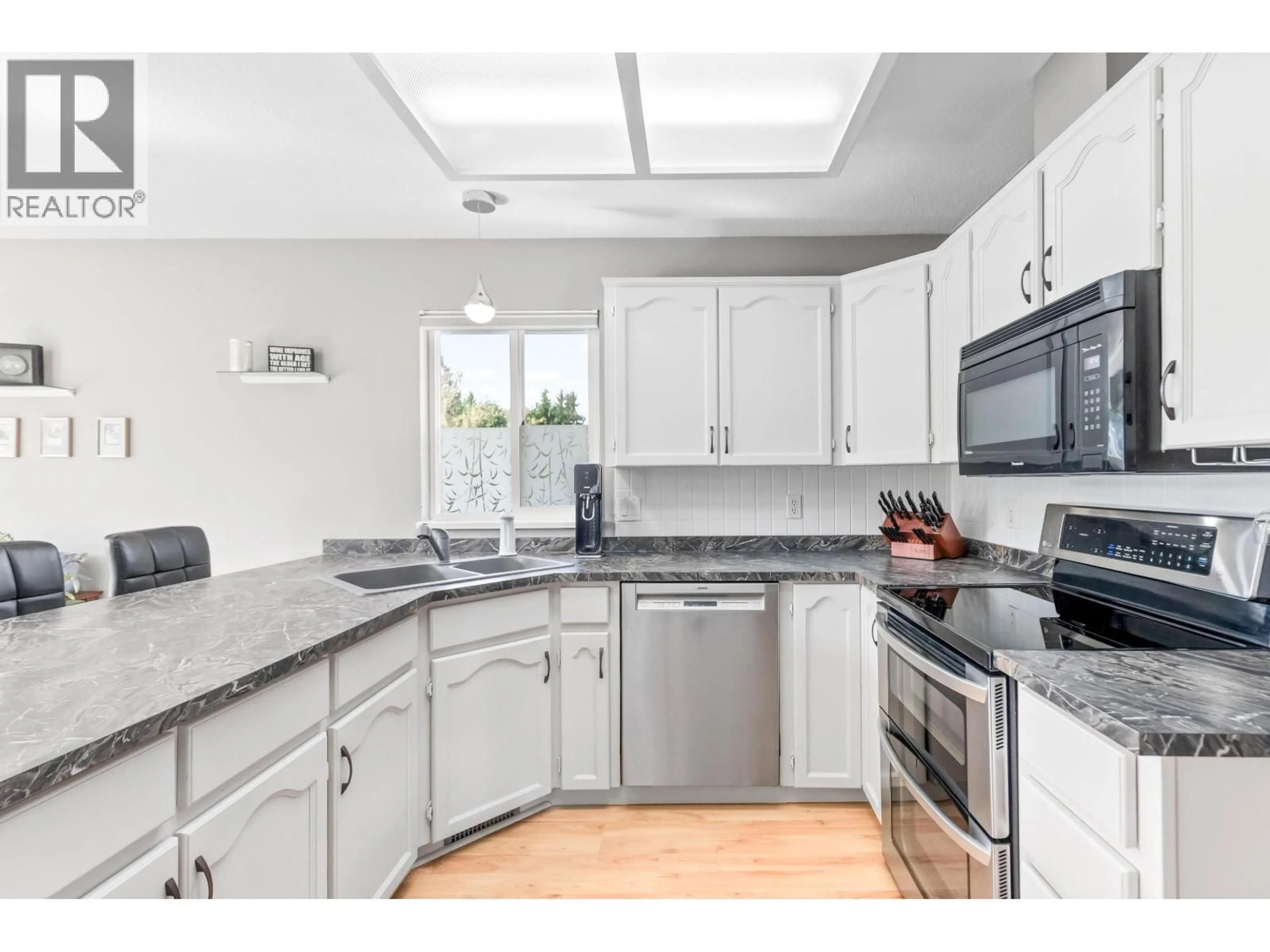 Open concept kitchen, unknown for 24816 118 B AVENUE, Maple Ridge British Columbia V4R1Z2