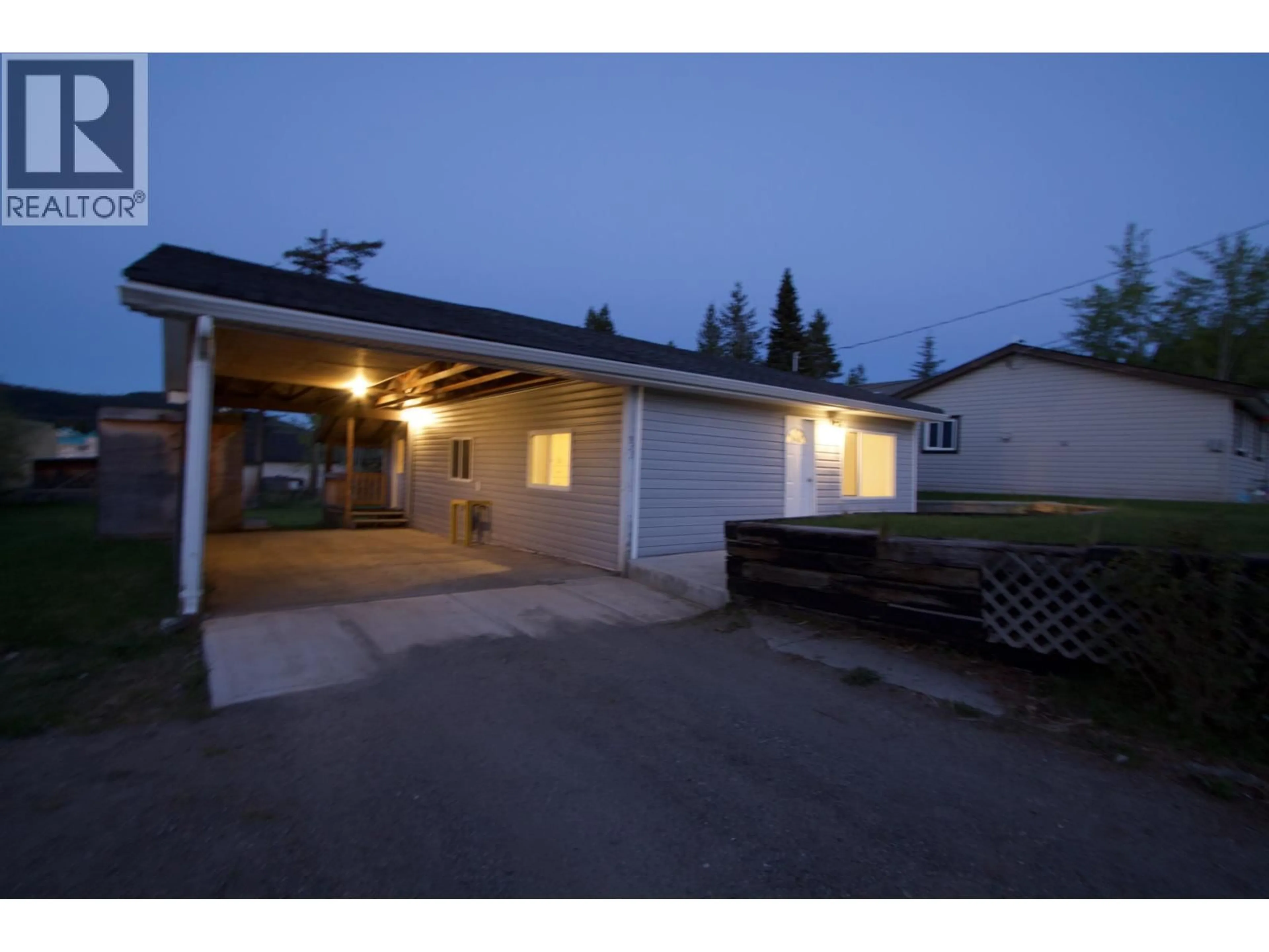 Unknown for 933 SCOTT ROAD, 100 Mile House British Columbia V0K2E0