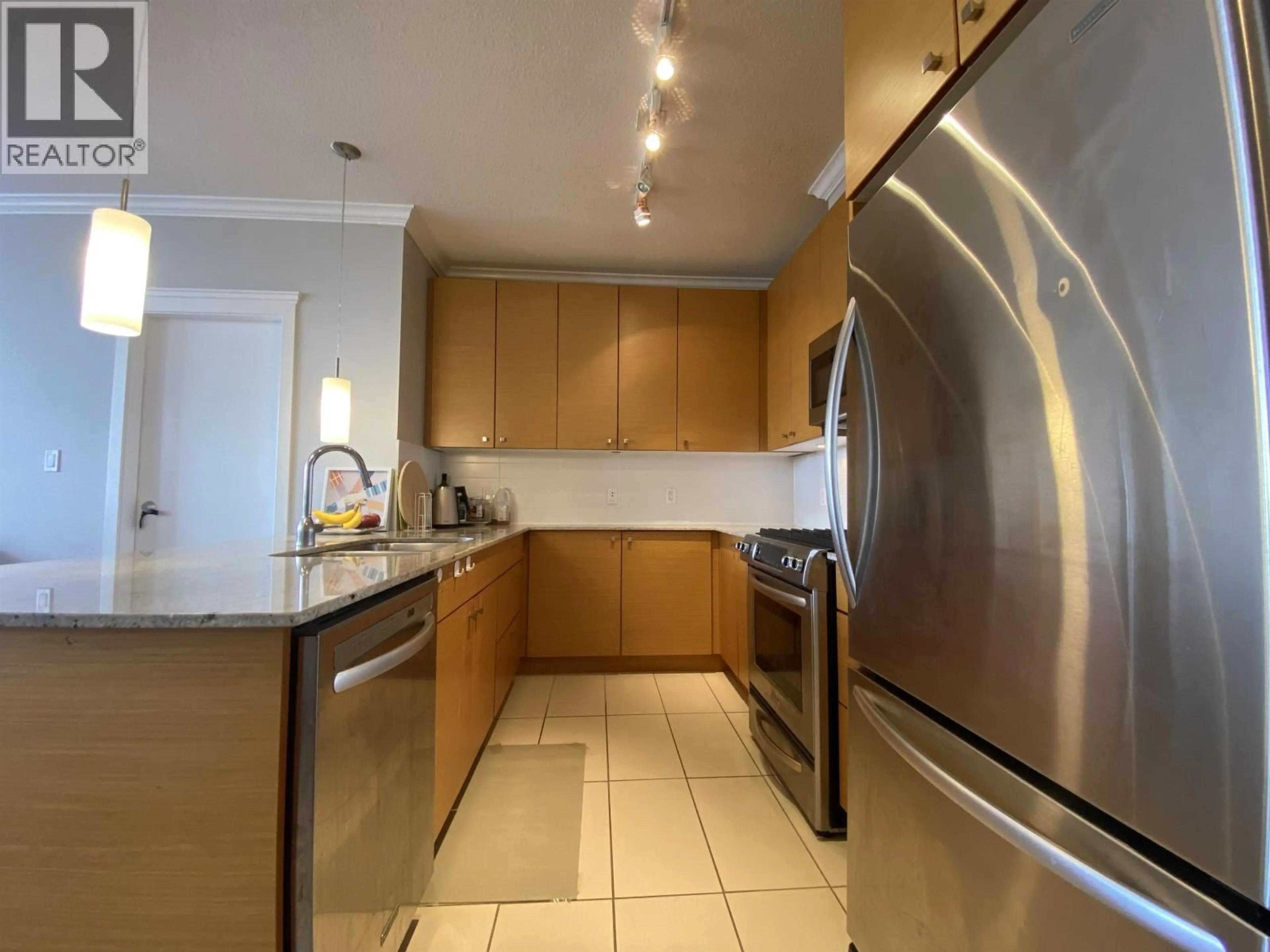 Standard kitchen, unknown for 1605 - 7360 ELMBRIDGE WAY, Richmond British Columbia V6X0A5