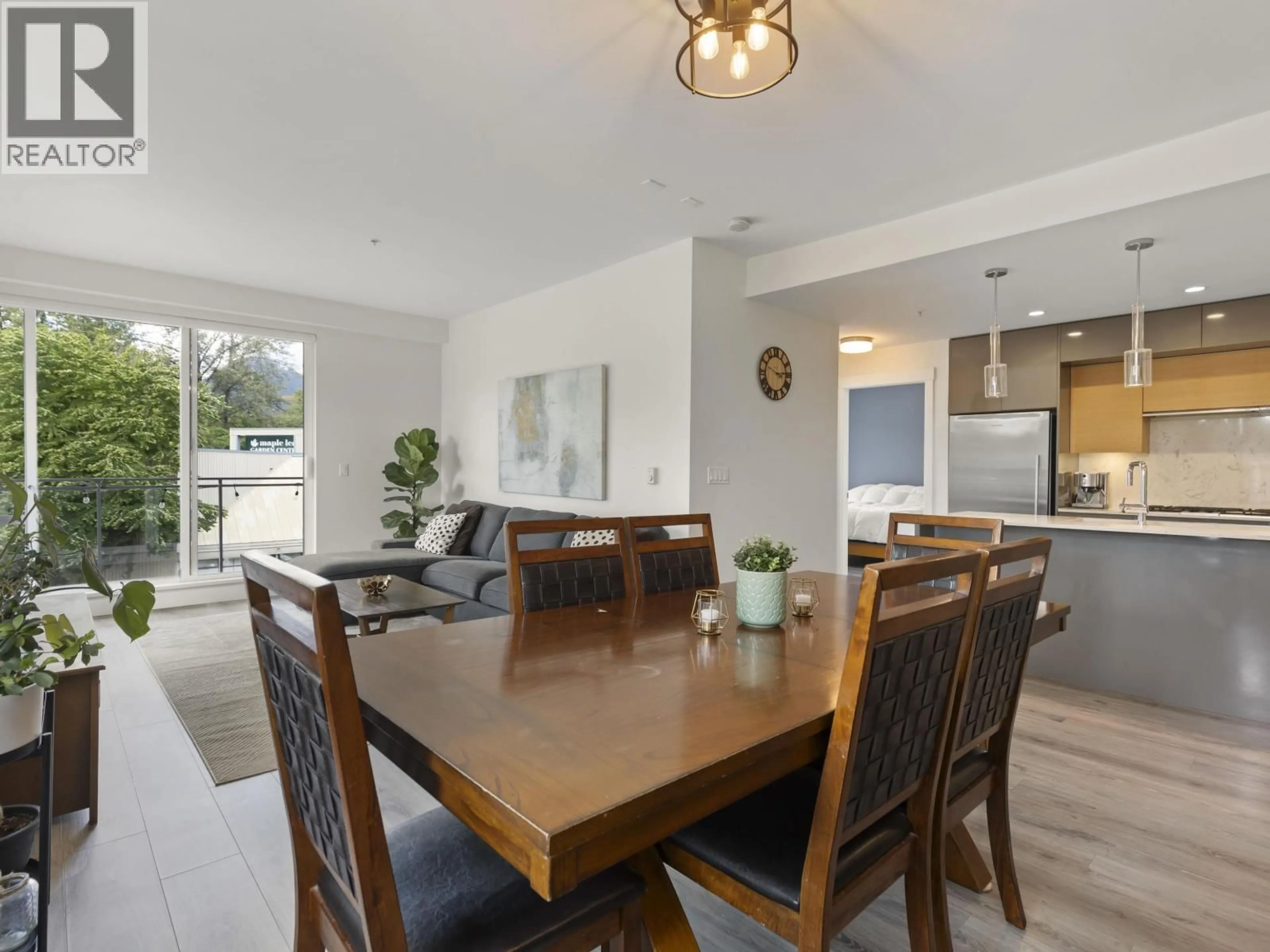 Unknown for 303 - 1327 DRAYCOTT ROAD, North Vancouver British Columbia V7J1W1