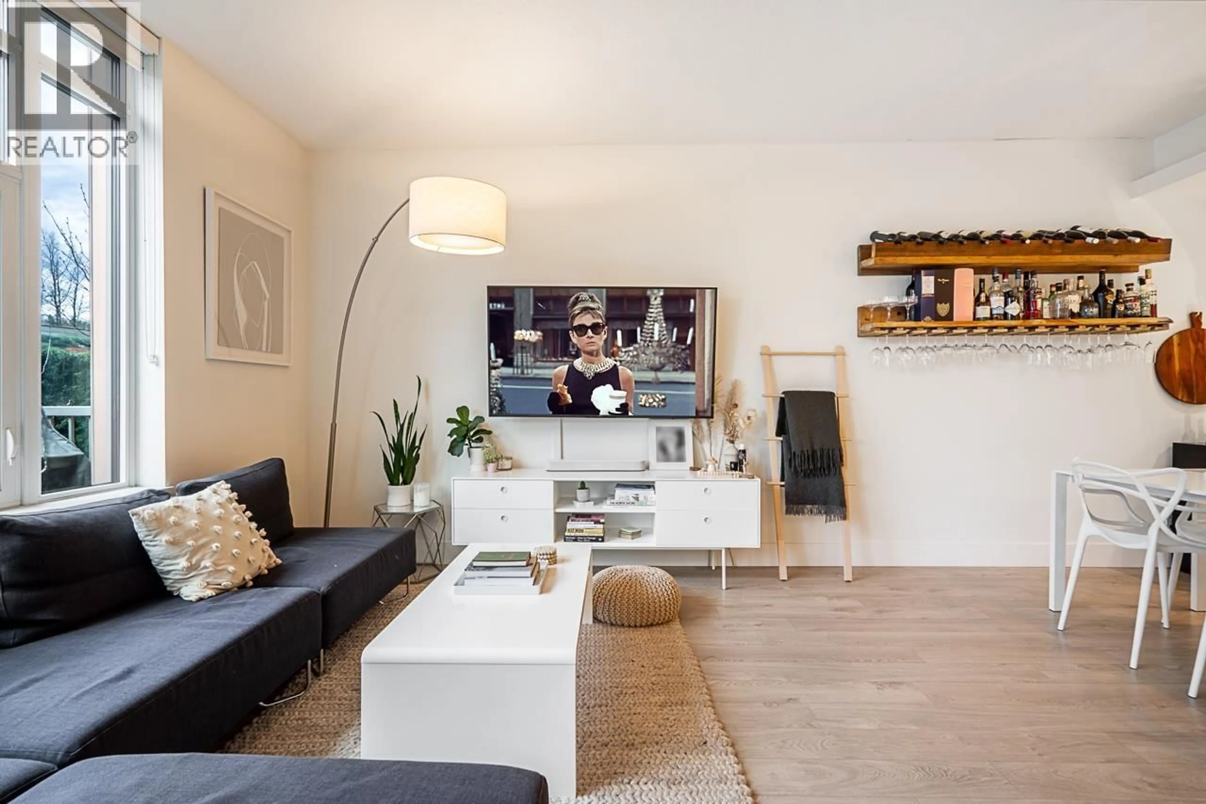 Living room with furniture, unknown for 103 - 680 SEYLYNN CRESCENT, North Vancouver British Columbia V7L0B5