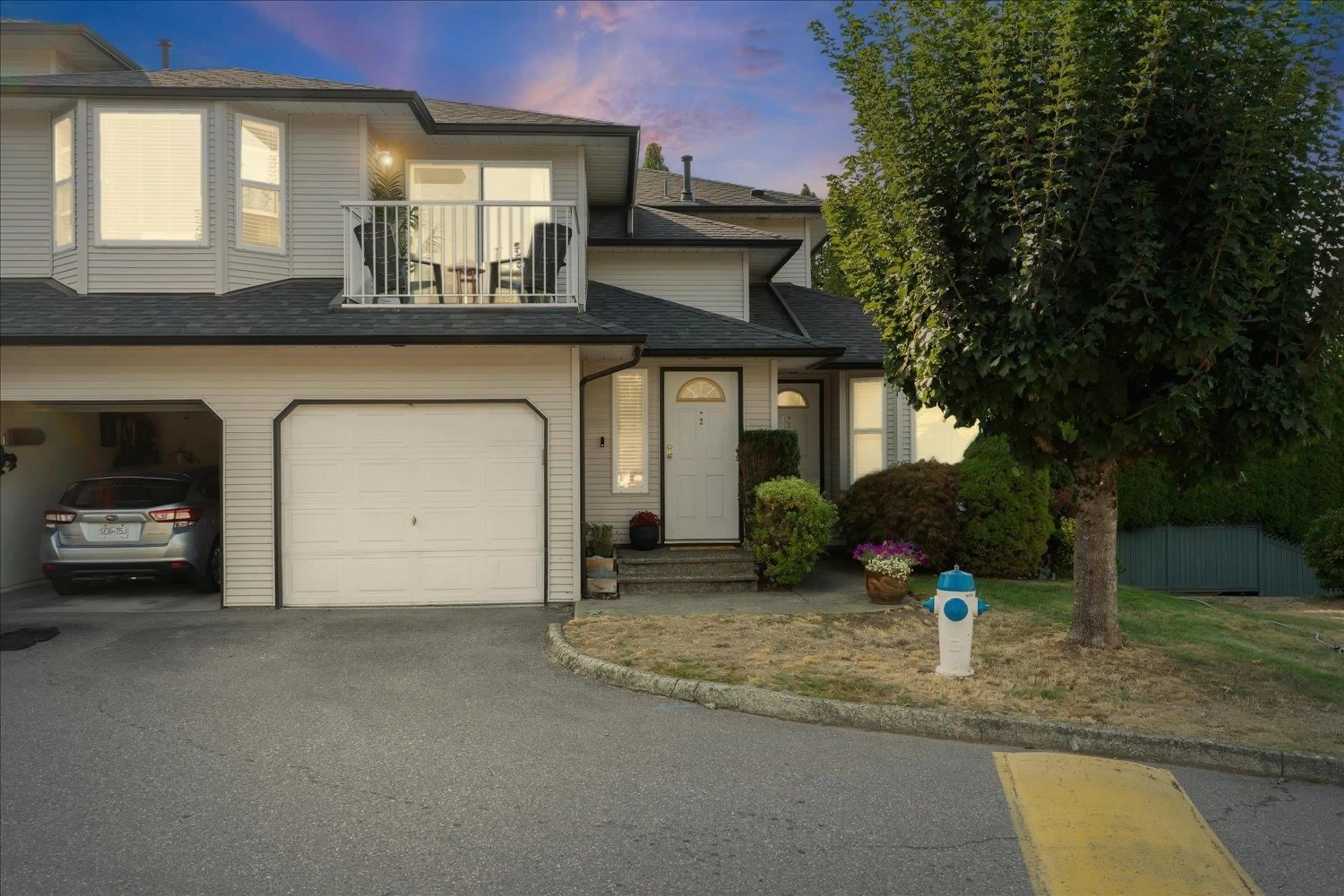 Unknown for 2 - 34332 MACLURE, Abbotsford British Columbia V2S5A4