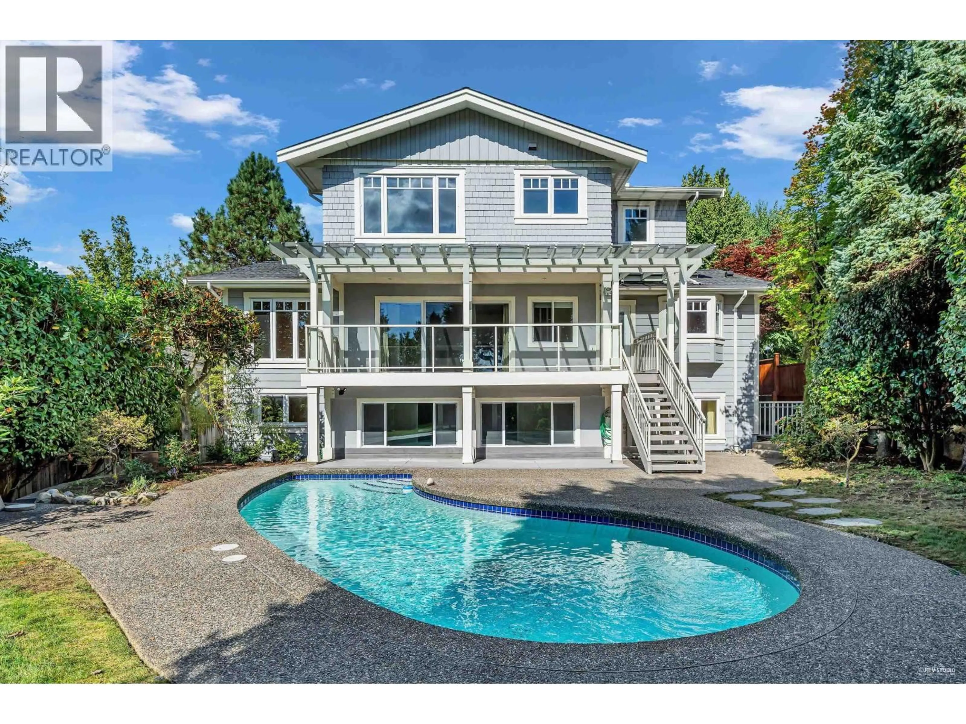 Home with vinyl exterior material, water/lake/river/ocean view for 1138 INGLEWOOD AVENUE, Vancouver British Columbia V7T1Y5