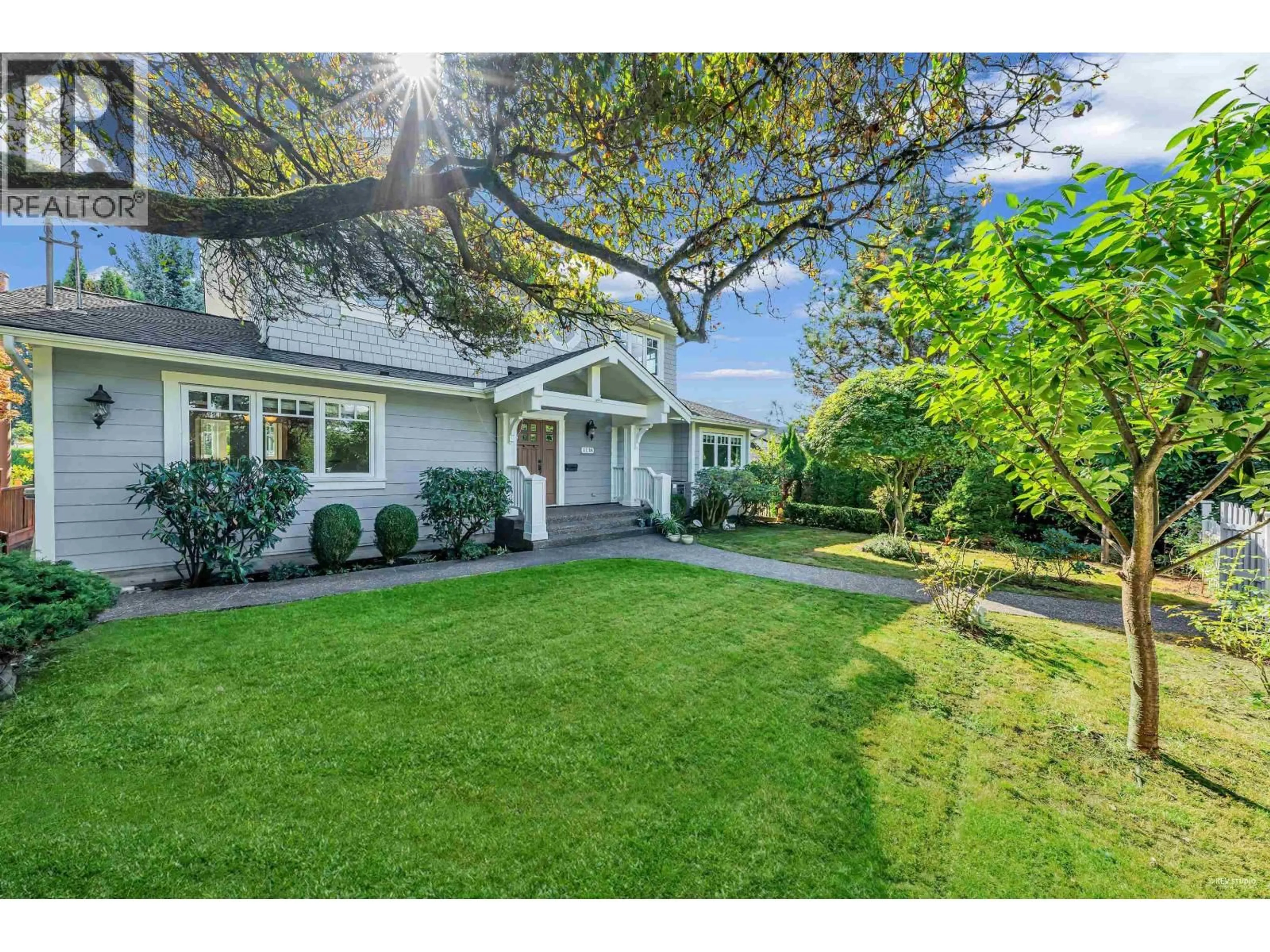 A pic from outside/outdoor area/front of a property/back of a property/a pic from drone, street for 1138 INGLEWOOD AVENUE, Vancouver British Columbia V7T1Y5
