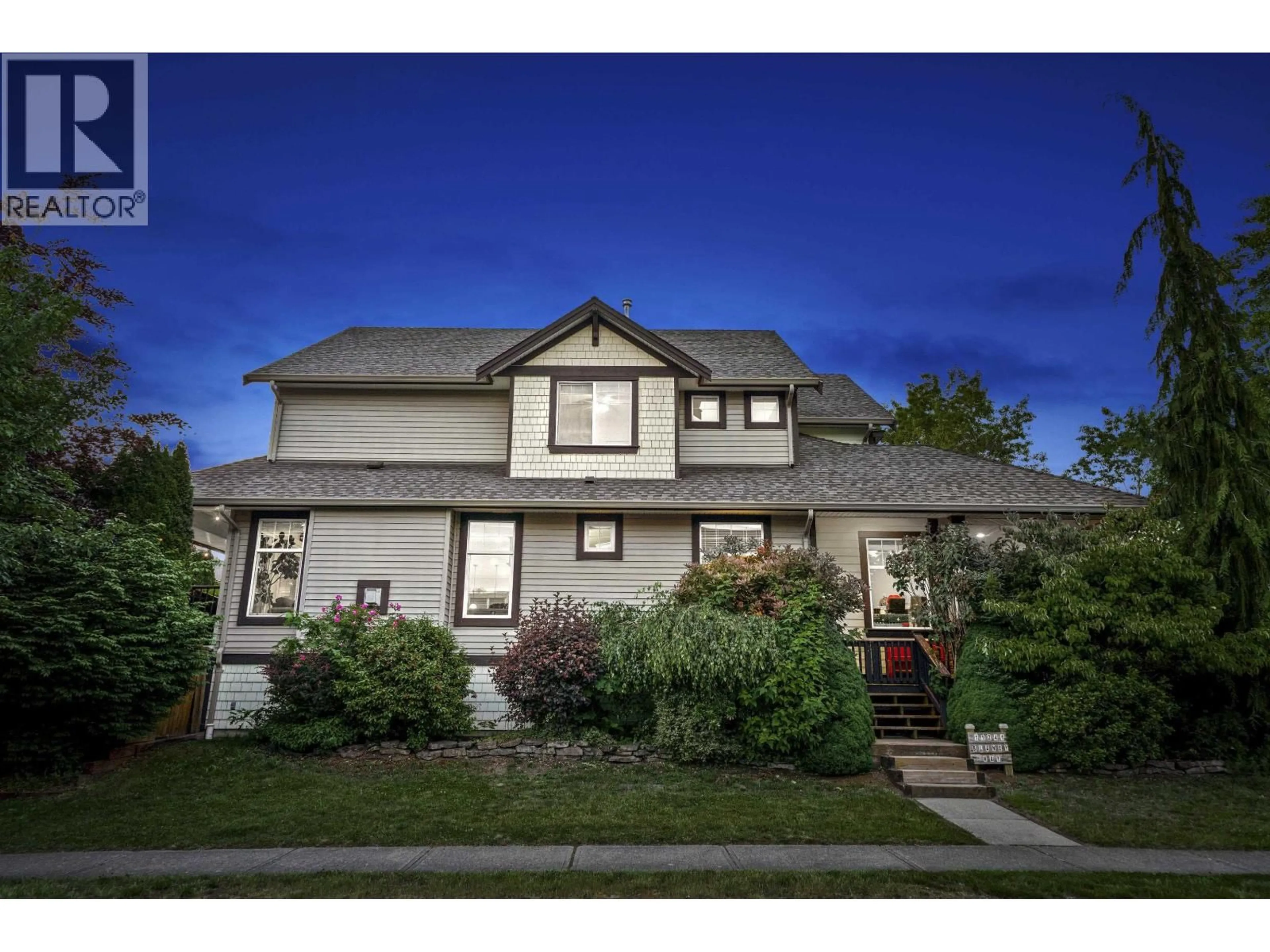 Home with vinyl exterior material, street for 11241 BLANEY WAY, Pitt Meadows British Columbia V3Y2V3