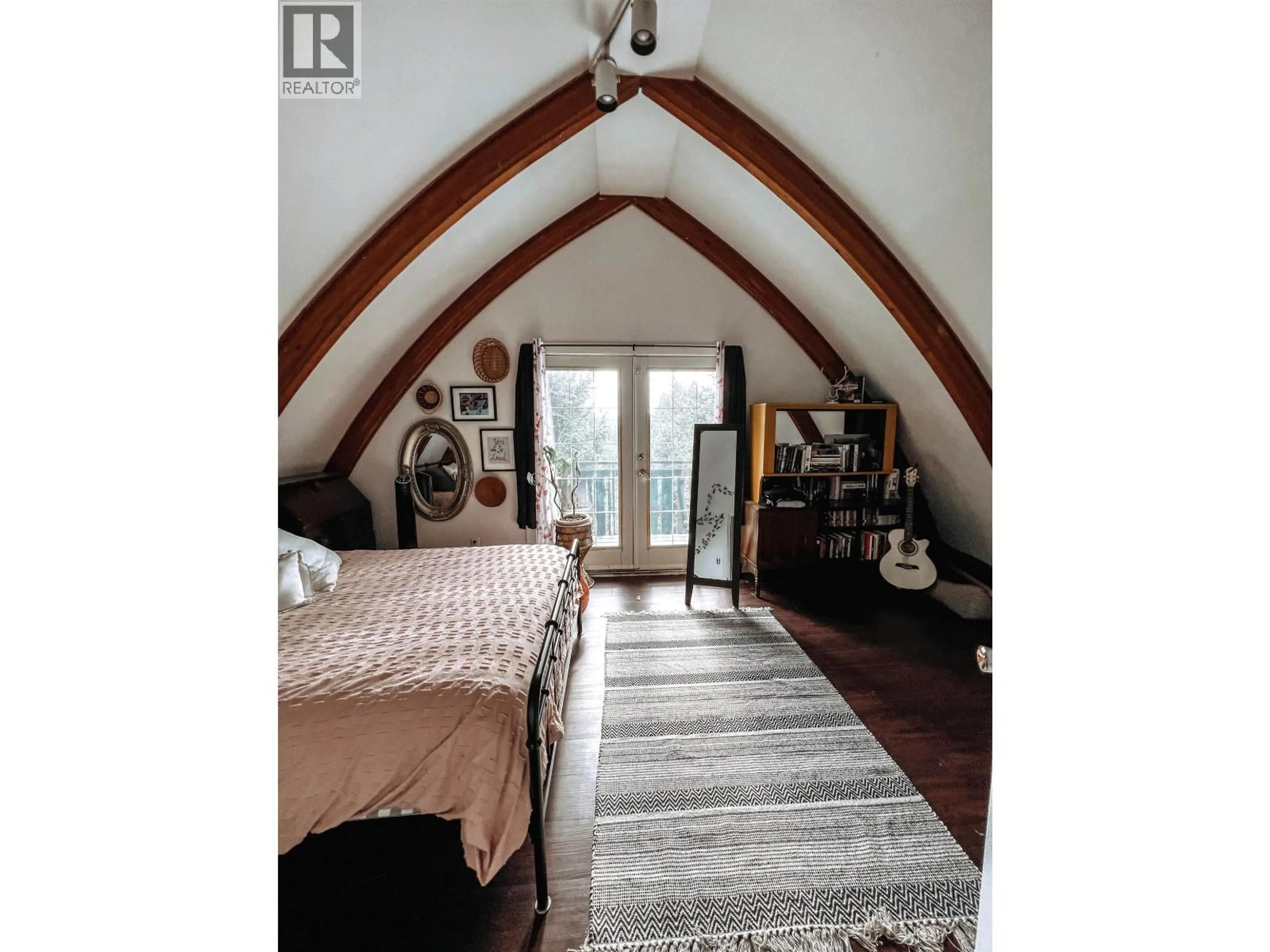 Unknown for 5023 GLOINNZUN DRIVE, 108 Mile Ranch British Columbia V0K2Z0