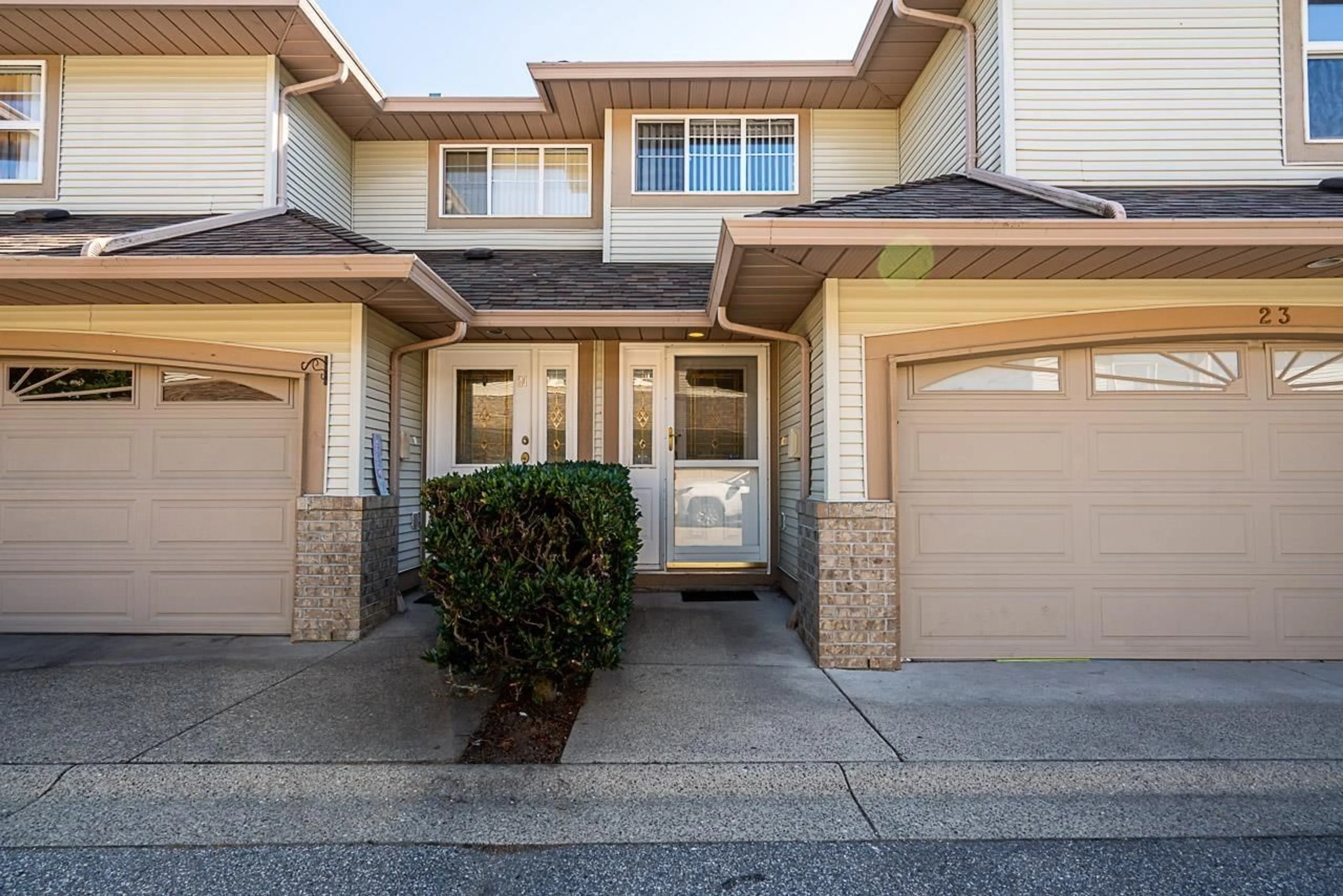 Unknown for 23 - 12165 75, Surrey British Columbia V3W0W7
