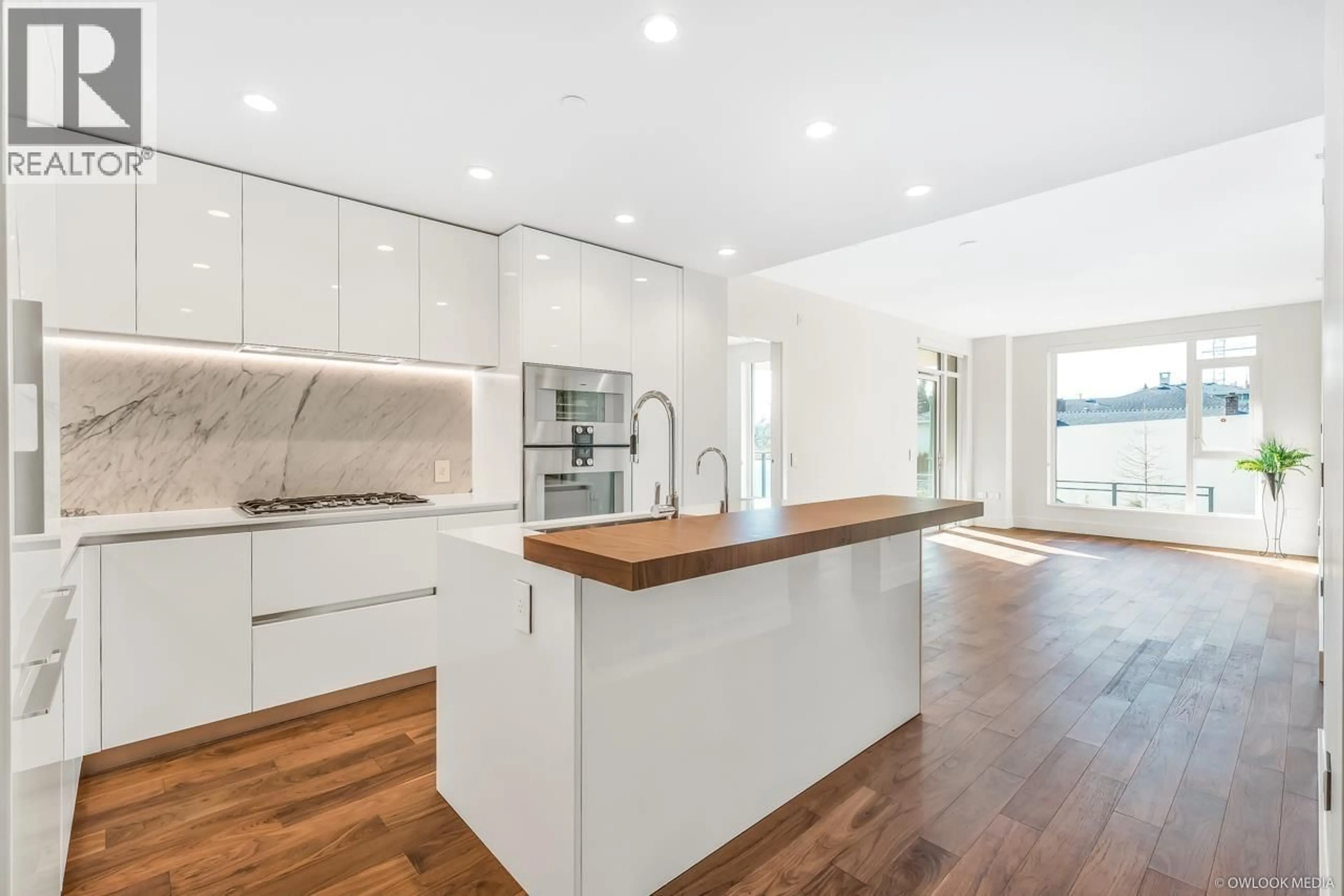 Open concept kitchen, unknown for 203 - 389 59TH AVENUE, Vancouver British Columbia V5X0J4
