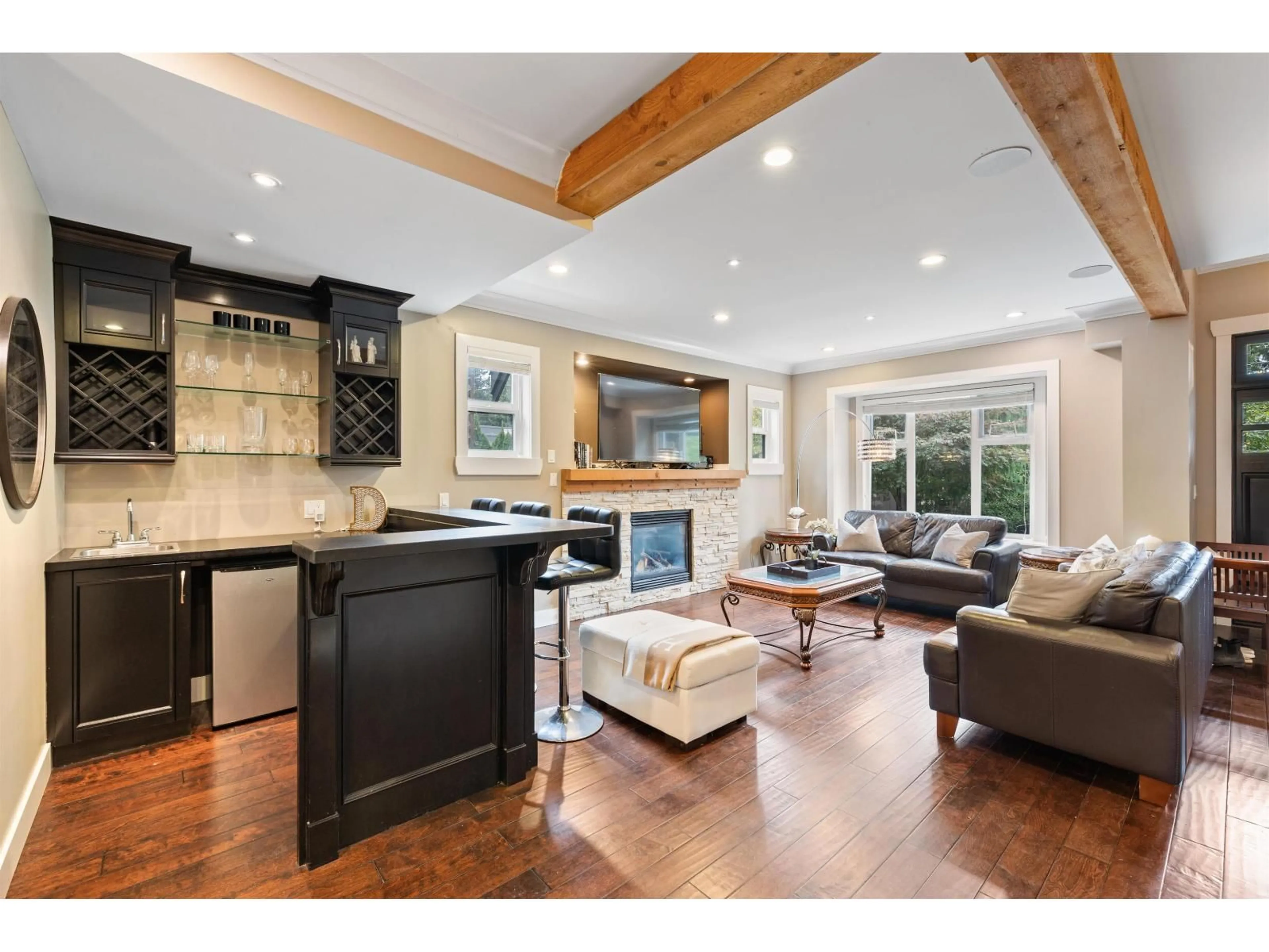 Open concept kitchen, unknown for 3648 ELGIN, Surrey British Columbia V4P2A3