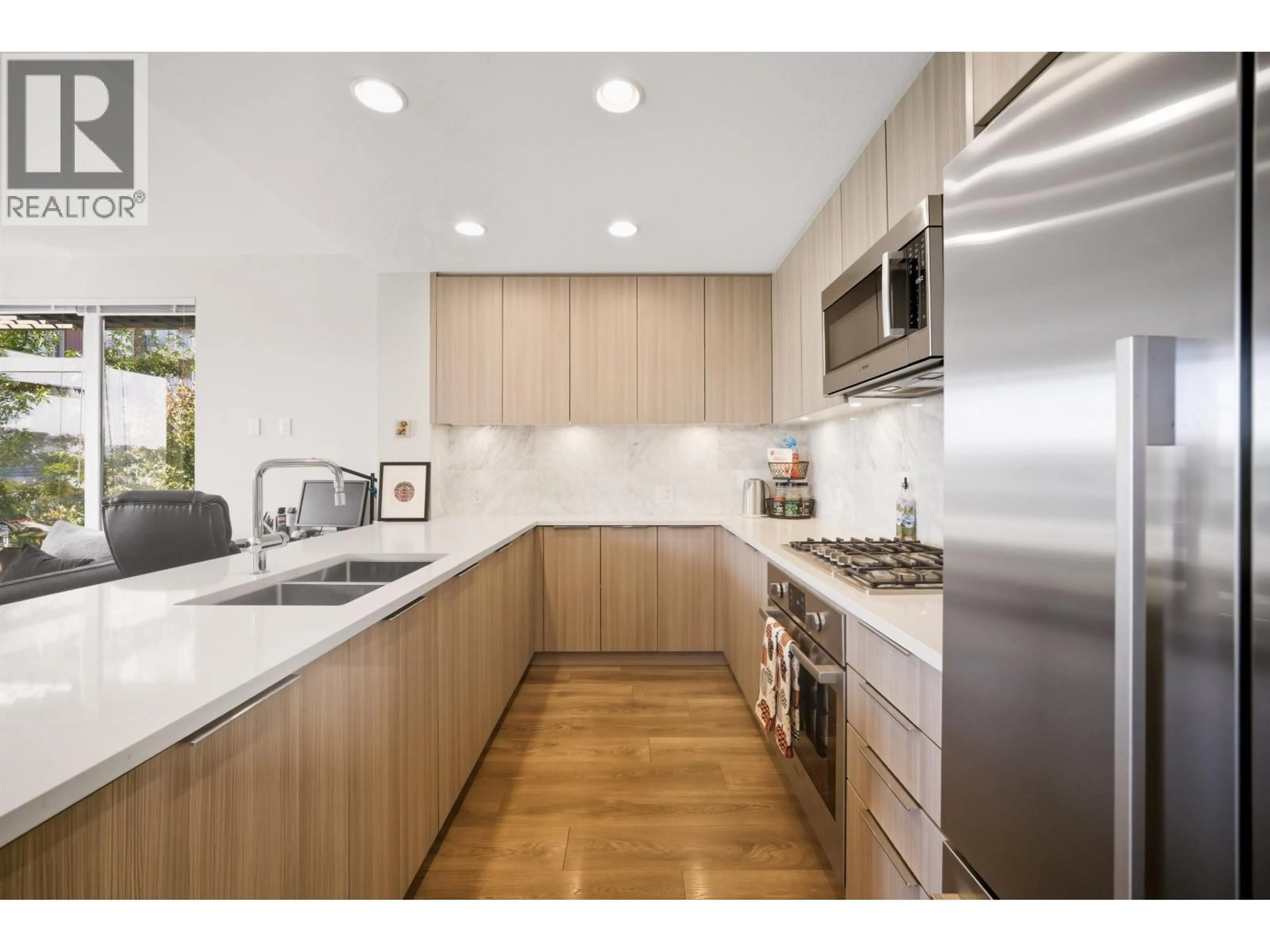 Unknown for 207 - 3289 RIVERWALK AVENUE, Vancouver British Columbia V5S0G2